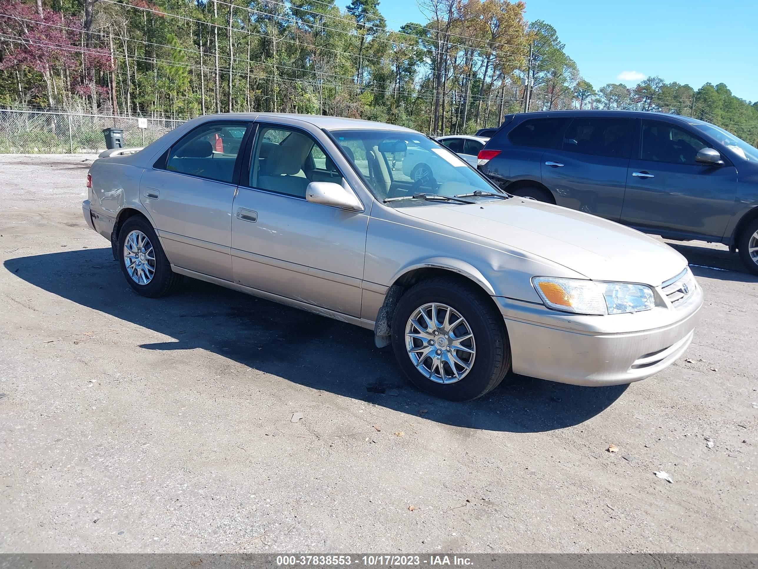 TOYOTA CAMRY 2001 4t1bg22k31u803597