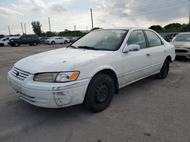 TOYOTA CAMRY 1997 4t1bg22k3vu102015