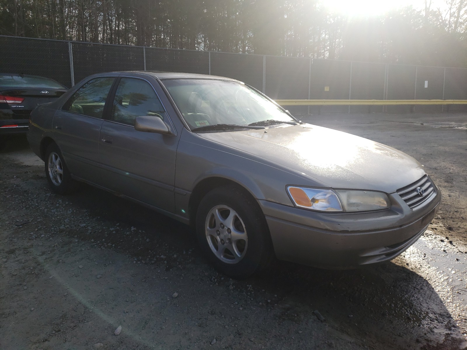 TOYOTA CAMRY CE 1997 4t1bg22k3vu145561