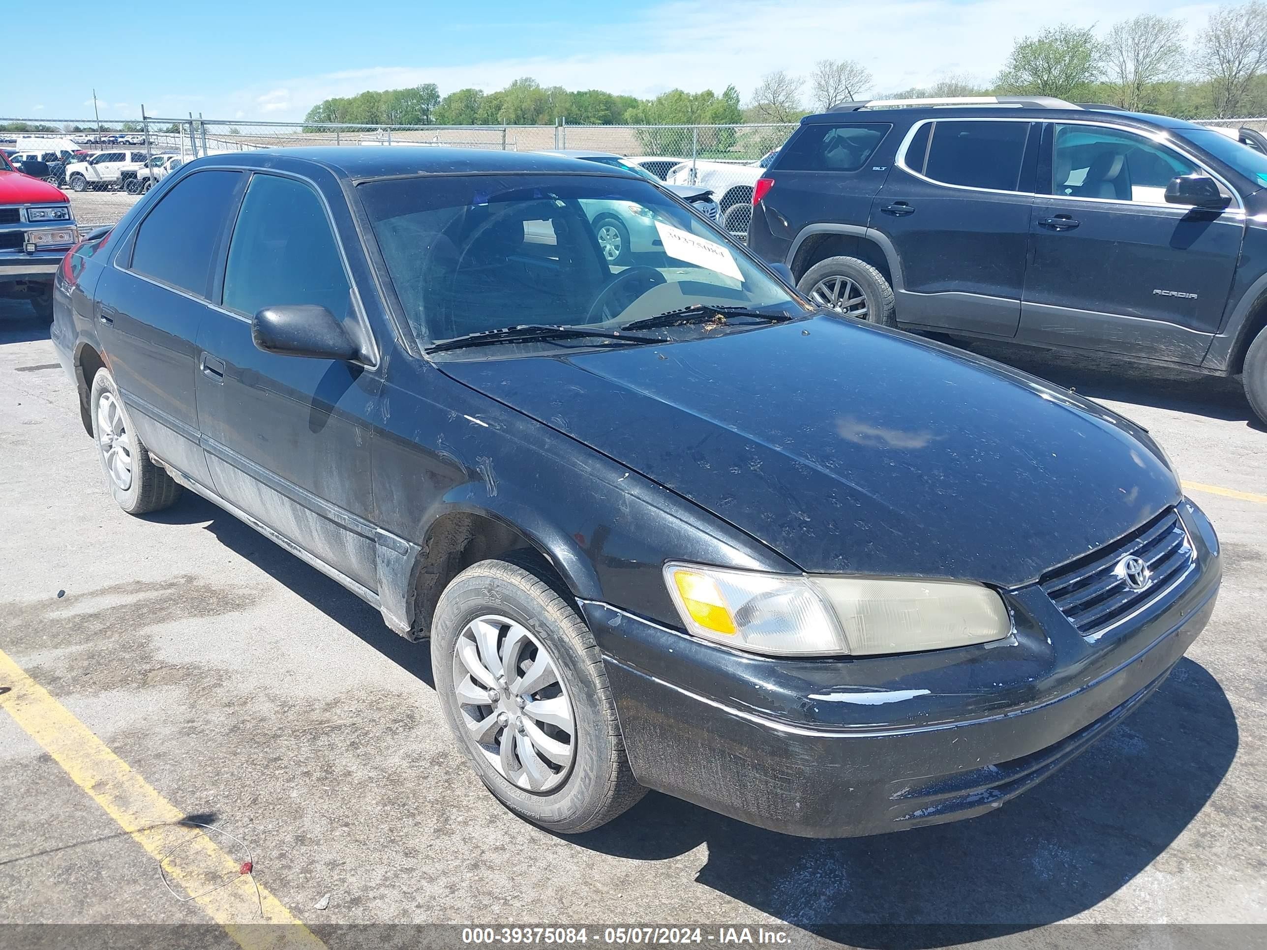 TOYOTA CAMRY 1997 4t1bg22k3vu815030