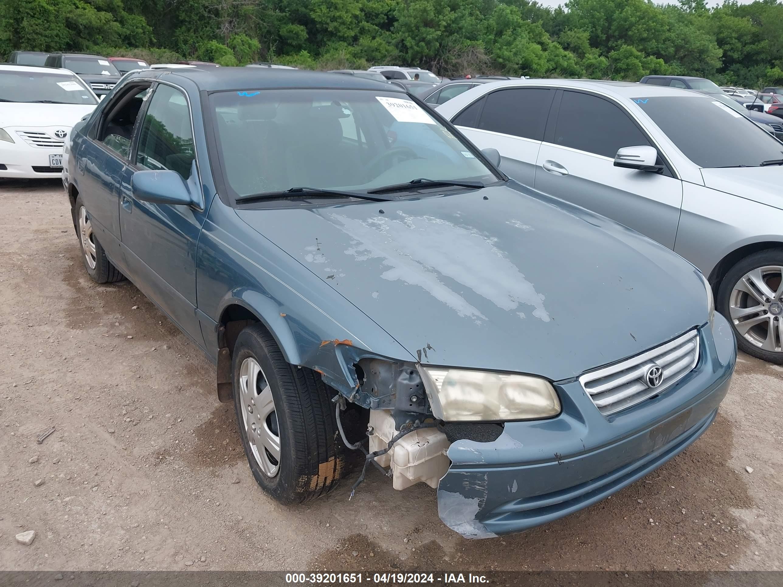 TOYOTA CAMRY 2001 4t1bg22k41u768245