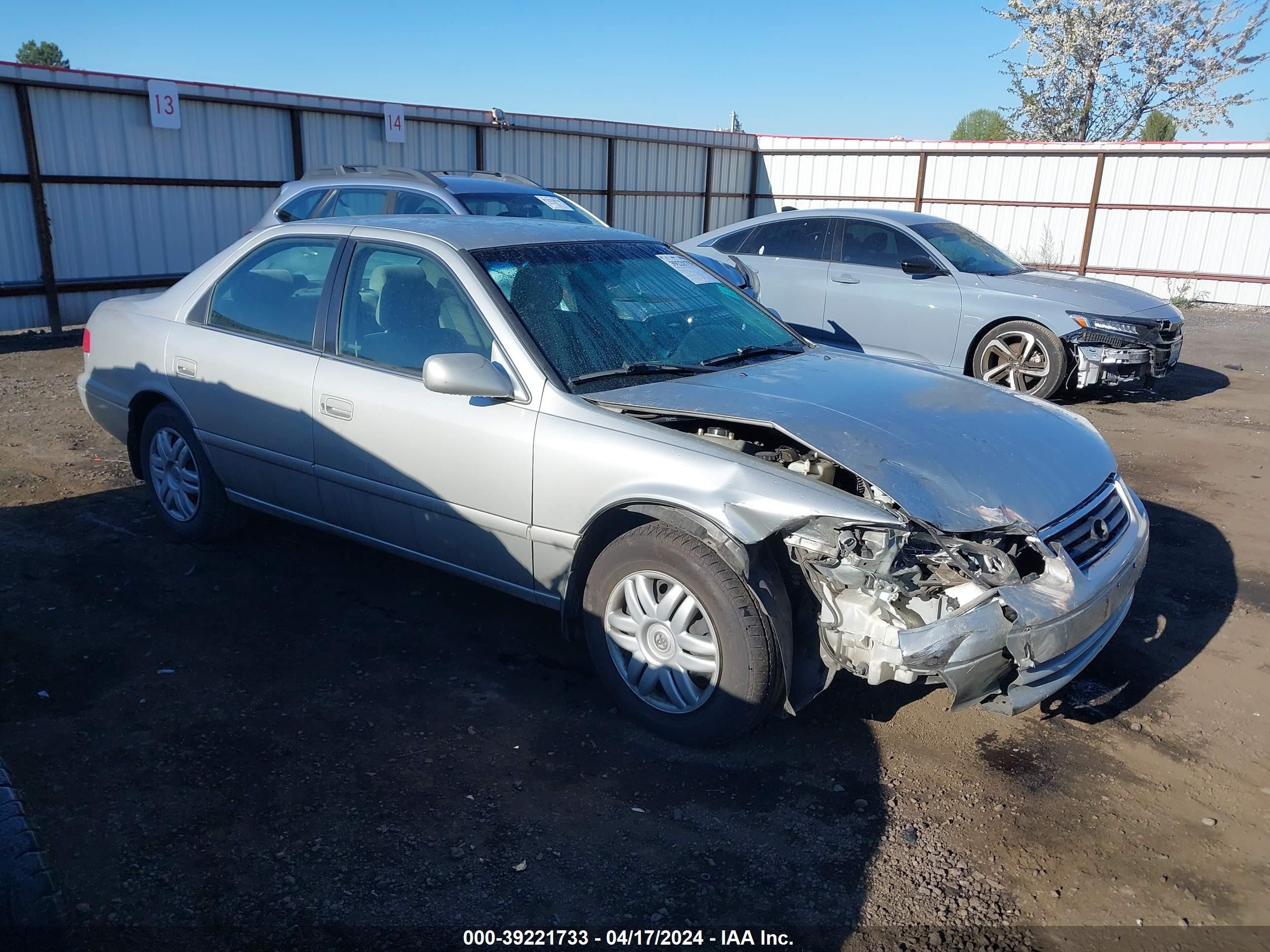 TOYOTA CAMRY 2001 4t1bg22k41u806153