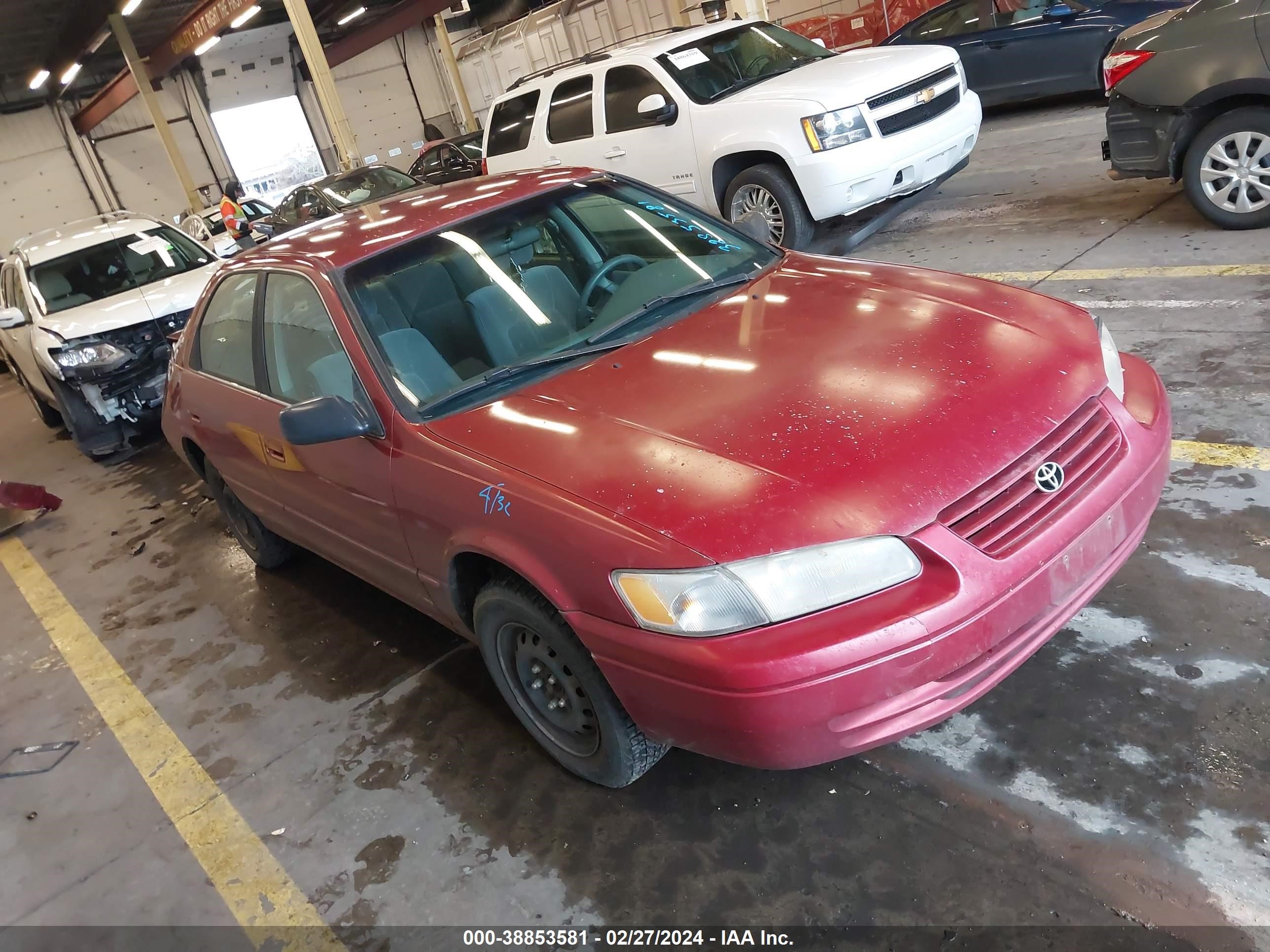 TOYOTA CAMRY 1997 4t1bg22k4vu014039