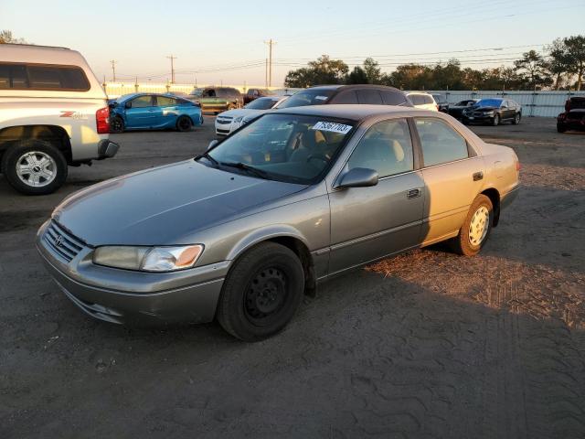 TOYOTA CAMRY 1997 4t1bg22k4vu180111