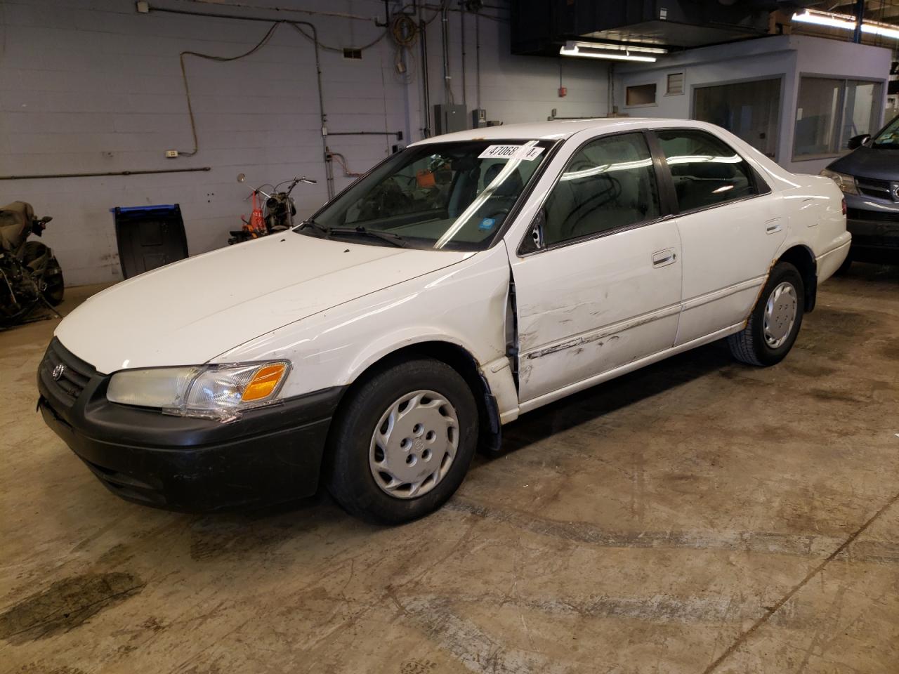 TOYOTA CAMRY 1997 4t1bg22k4vu762757