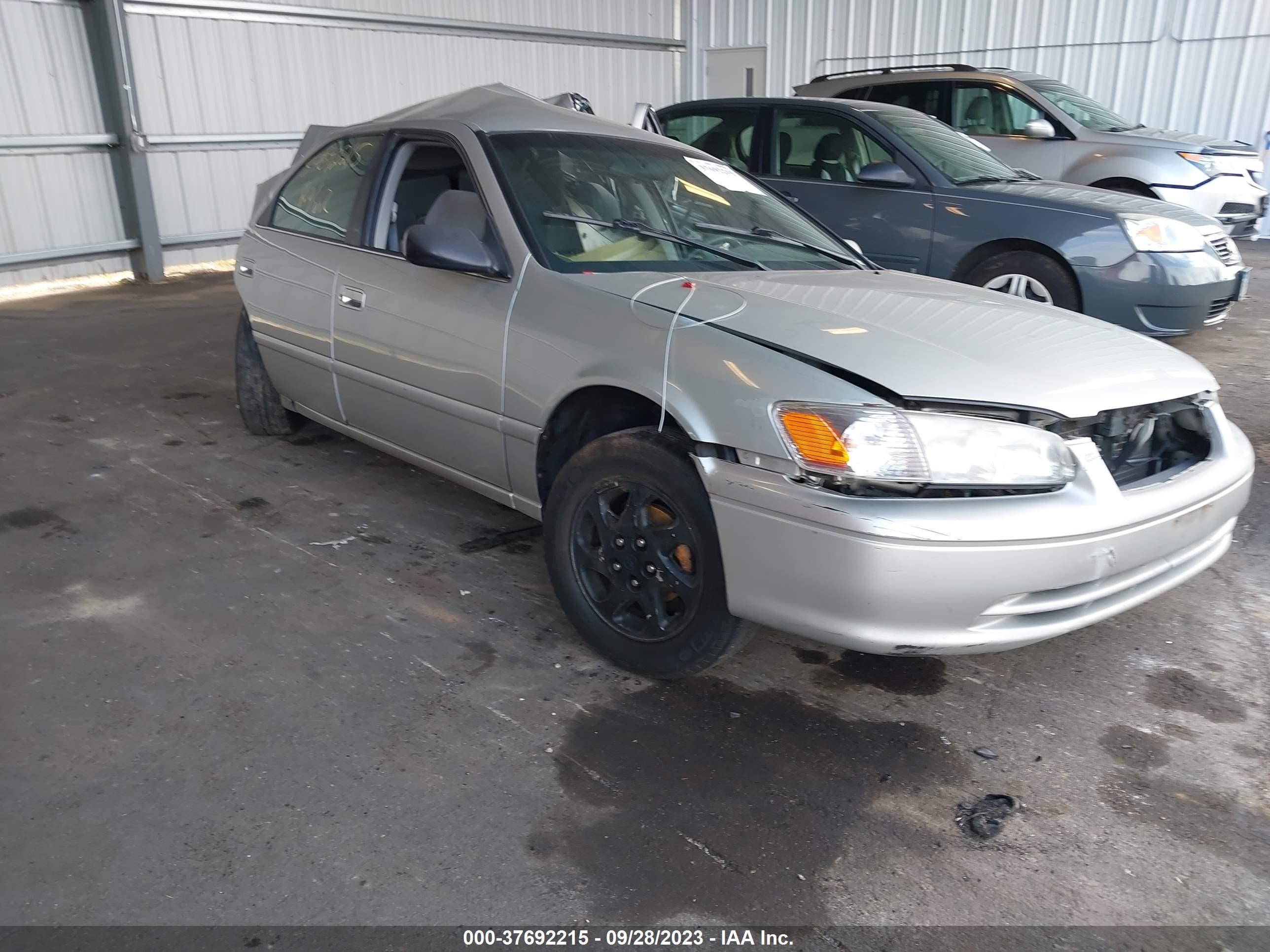 TOYOTA CAMRY 2000 4t1bg22k4yu663800