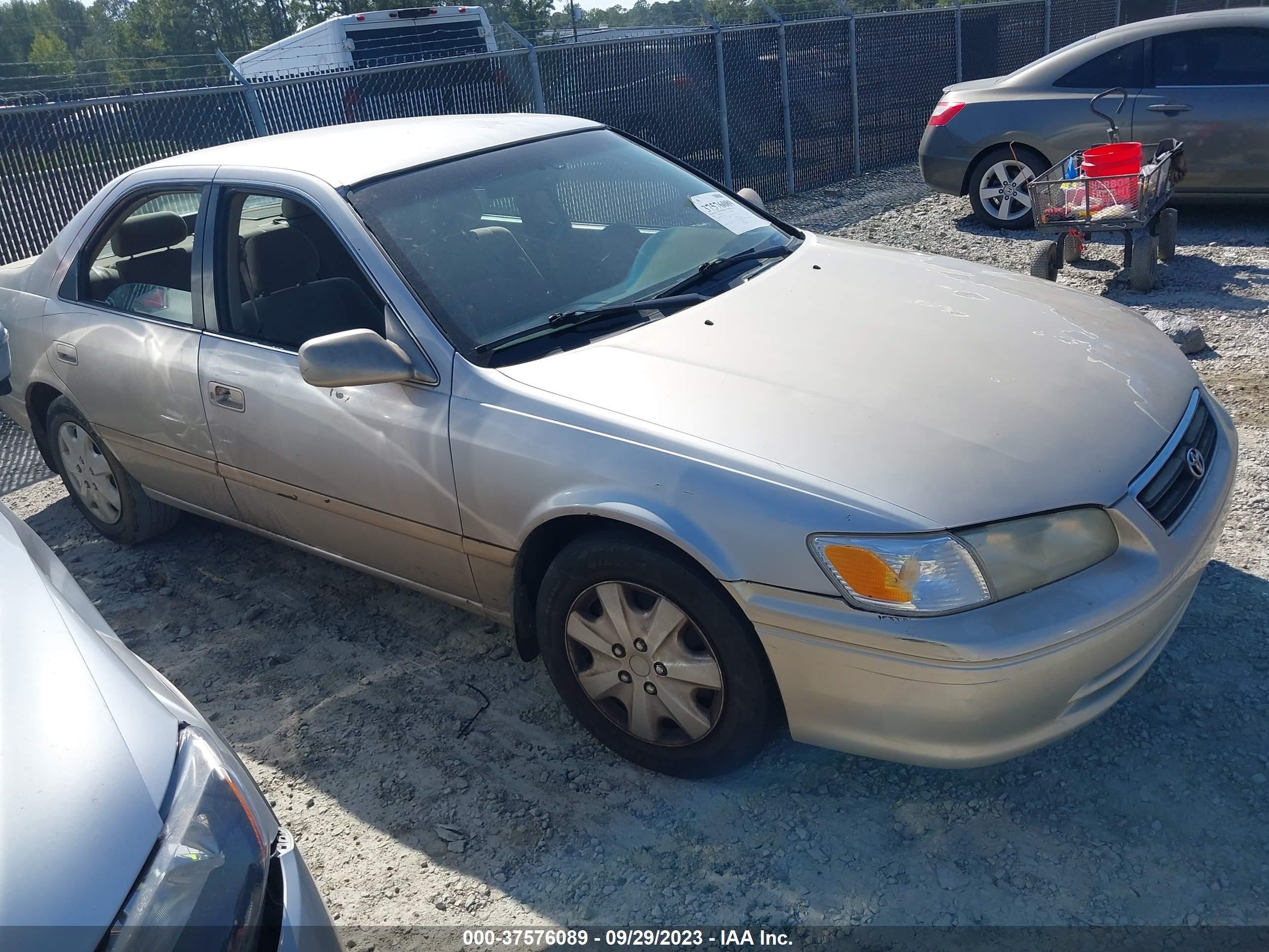 TOYOTA CAMRY 2000 4t1bg22k4yu711442