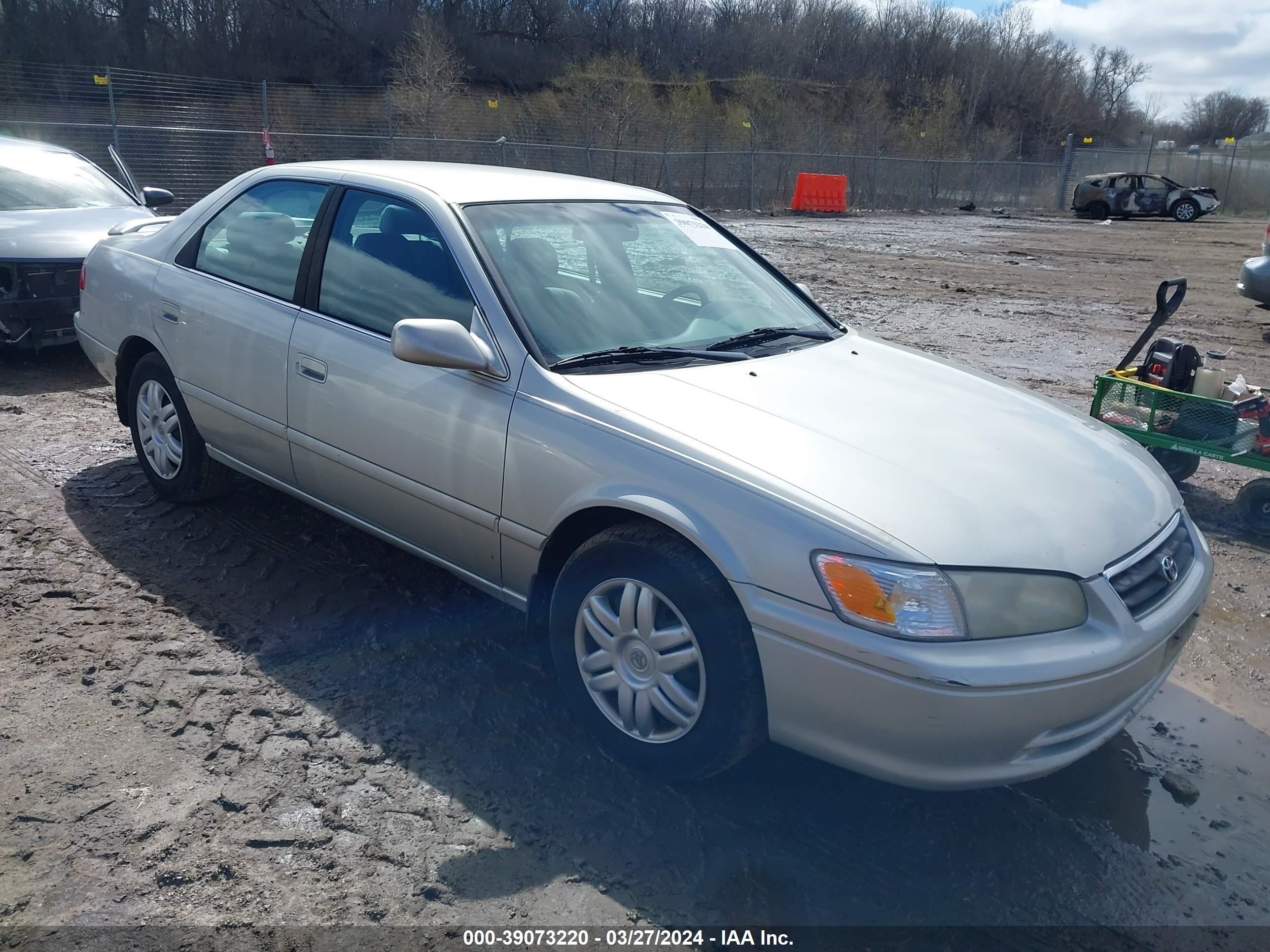 TOYOTA CAMRY 2001 4t1bg22k51u048291