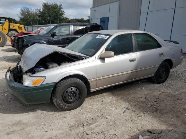 TOYOTA CAMRY 1997 4t1bg22k5vu101903