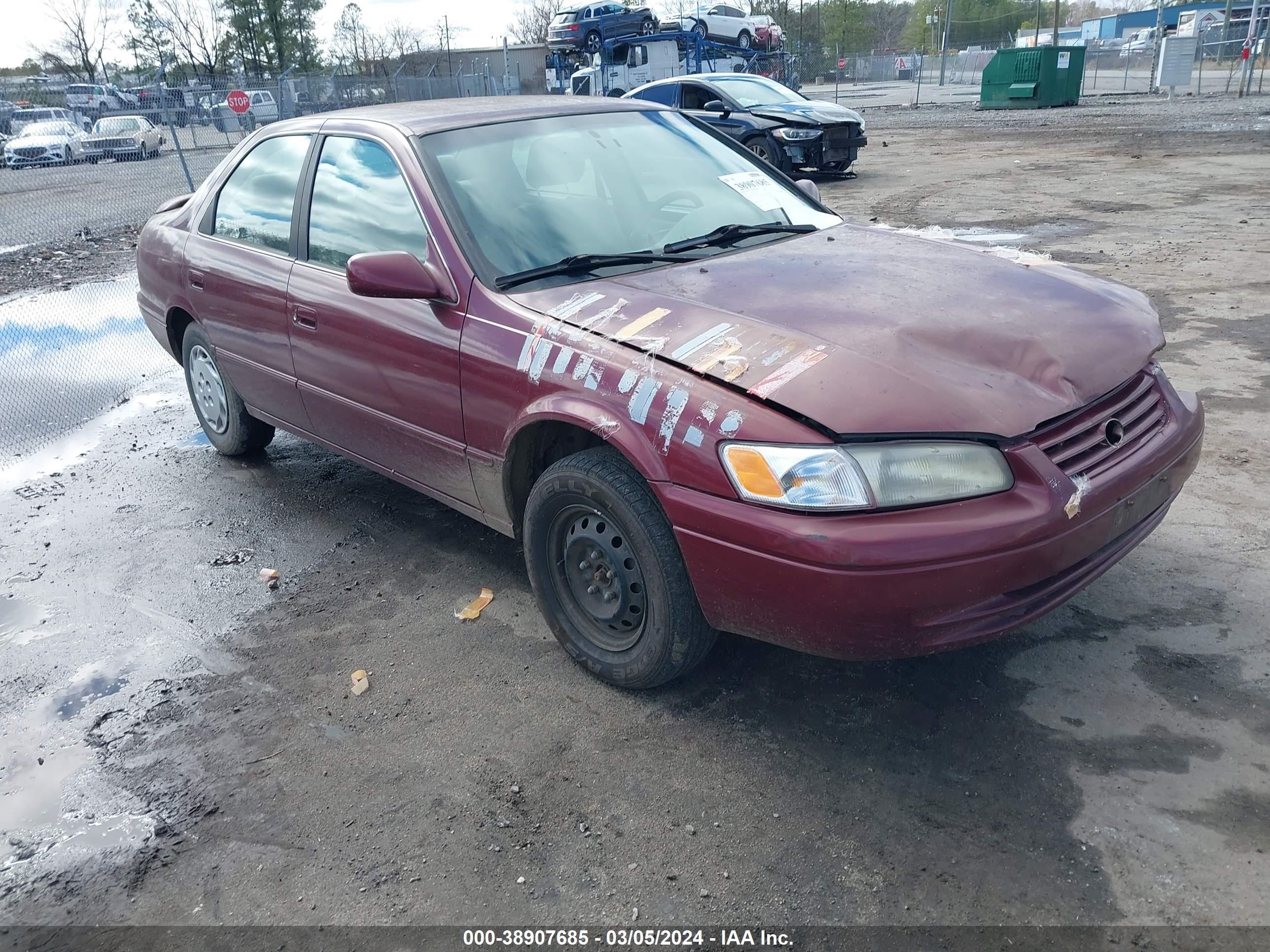 TOYOTA CAMRY 1998 4t1bg22k6wu843602