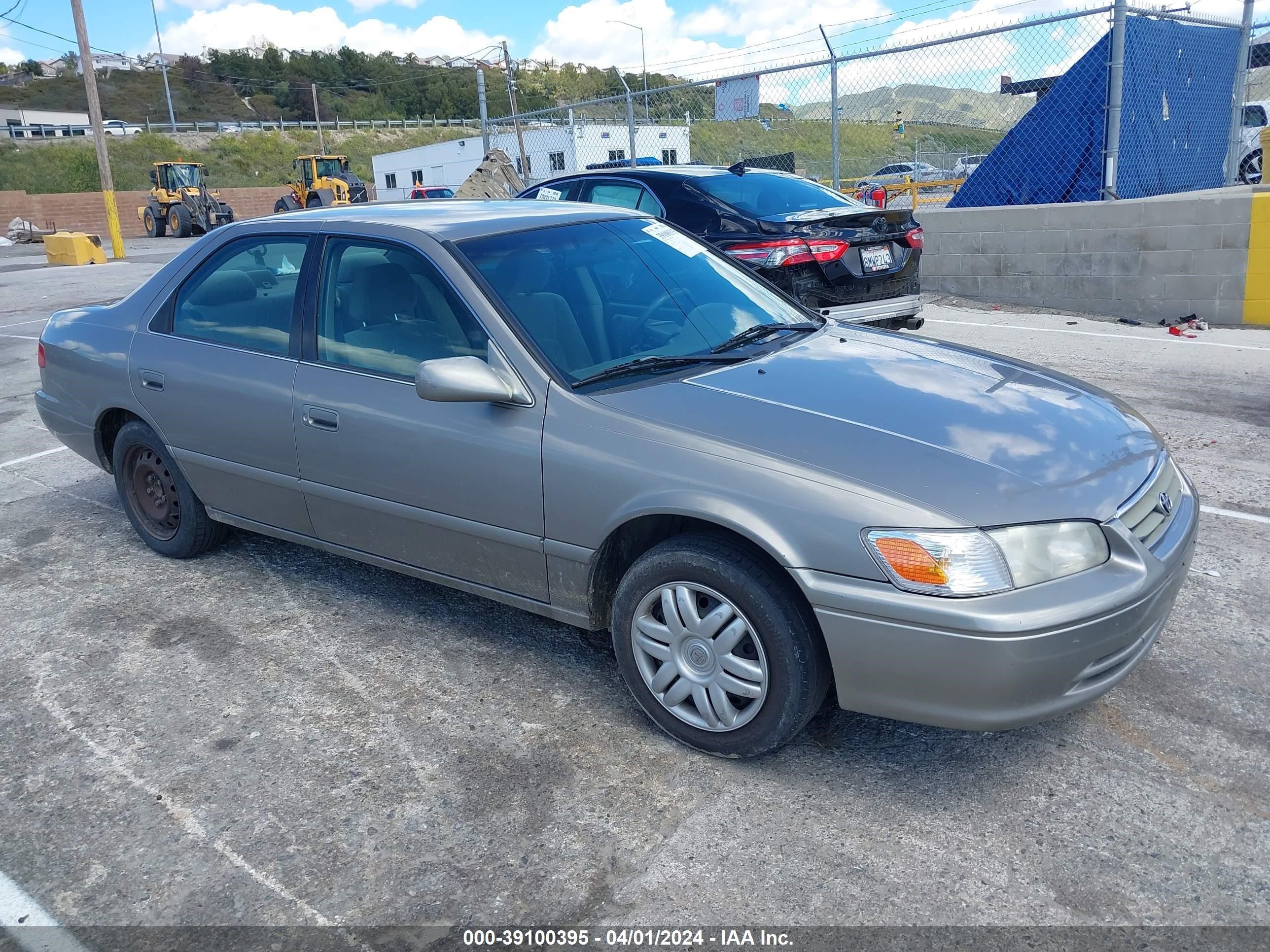 TOYOTA CAMRY 2000 4t1bg22k7yu627695