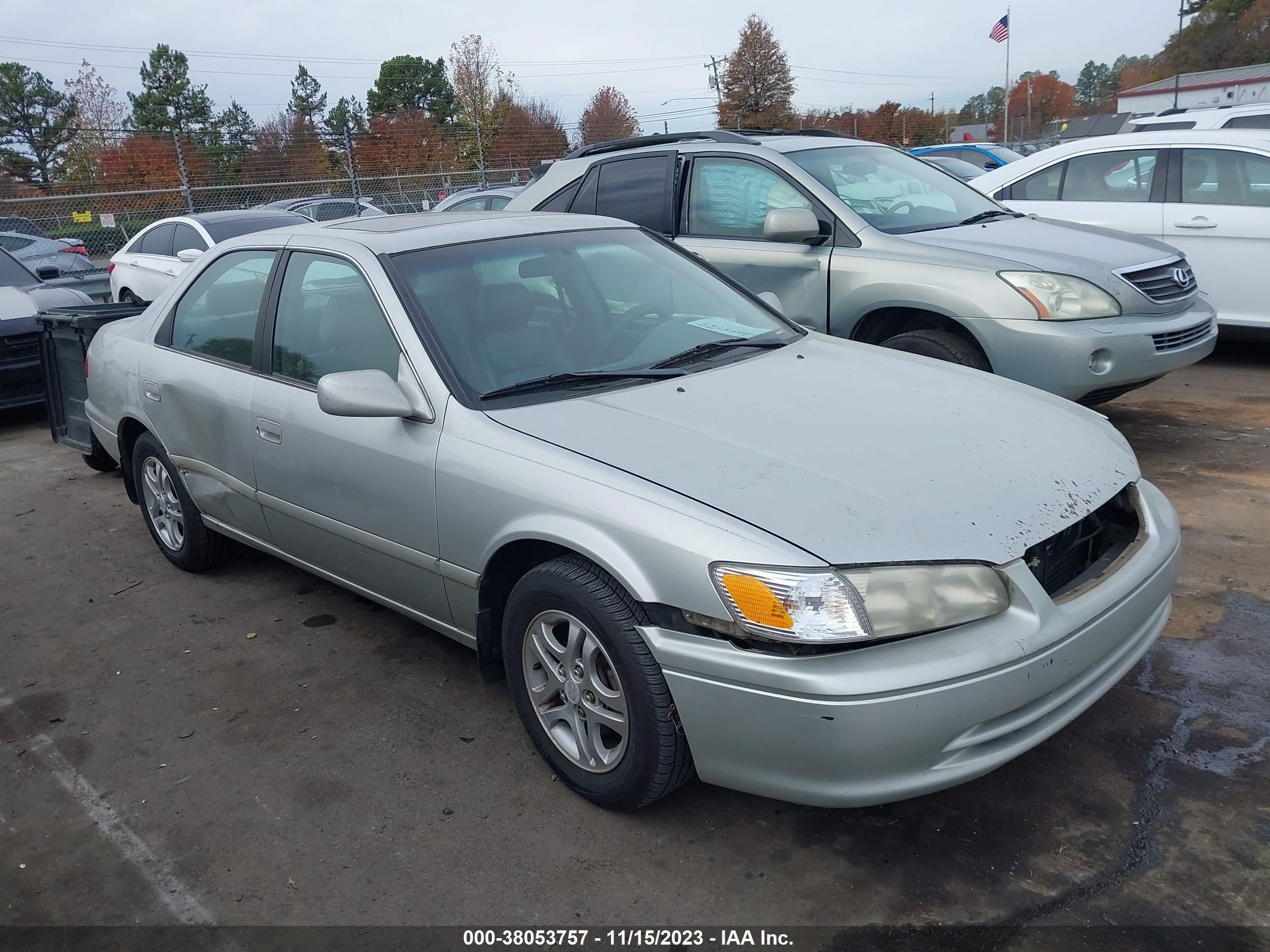 TOYOTA CAMRY 2000 4t1bg22k8yu010581