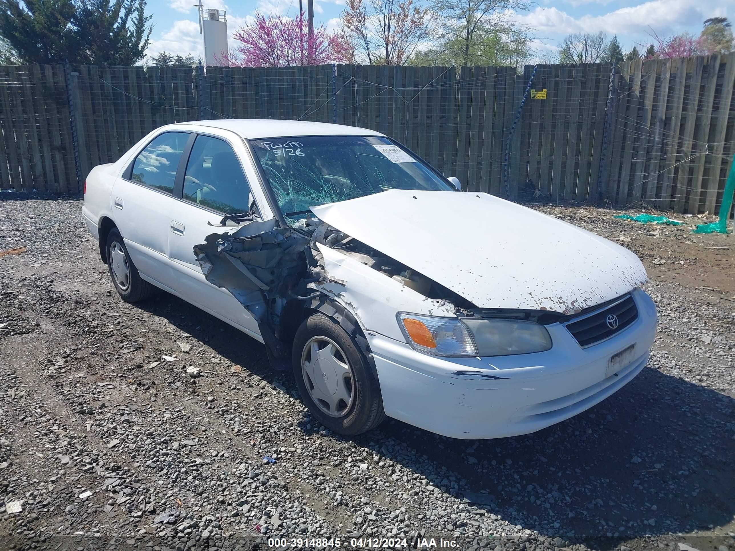 TOYOTA CAMRY 2000 4t1bg22k8yu936950