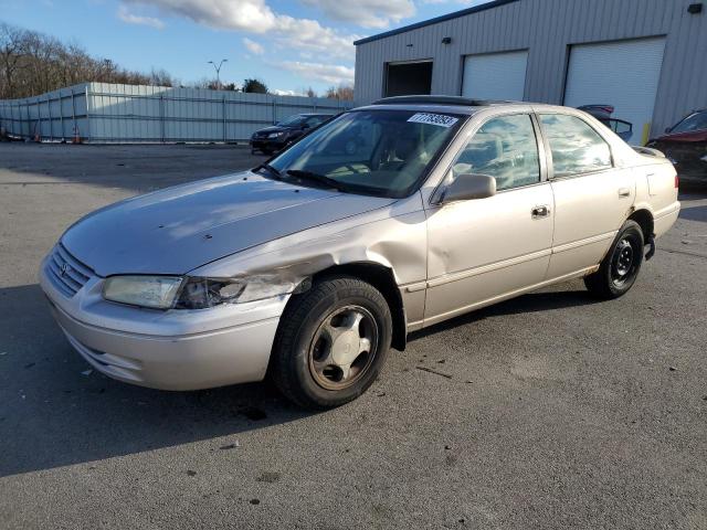 TOYOTA CAMRY 1998 4t1bg22k9wu376322