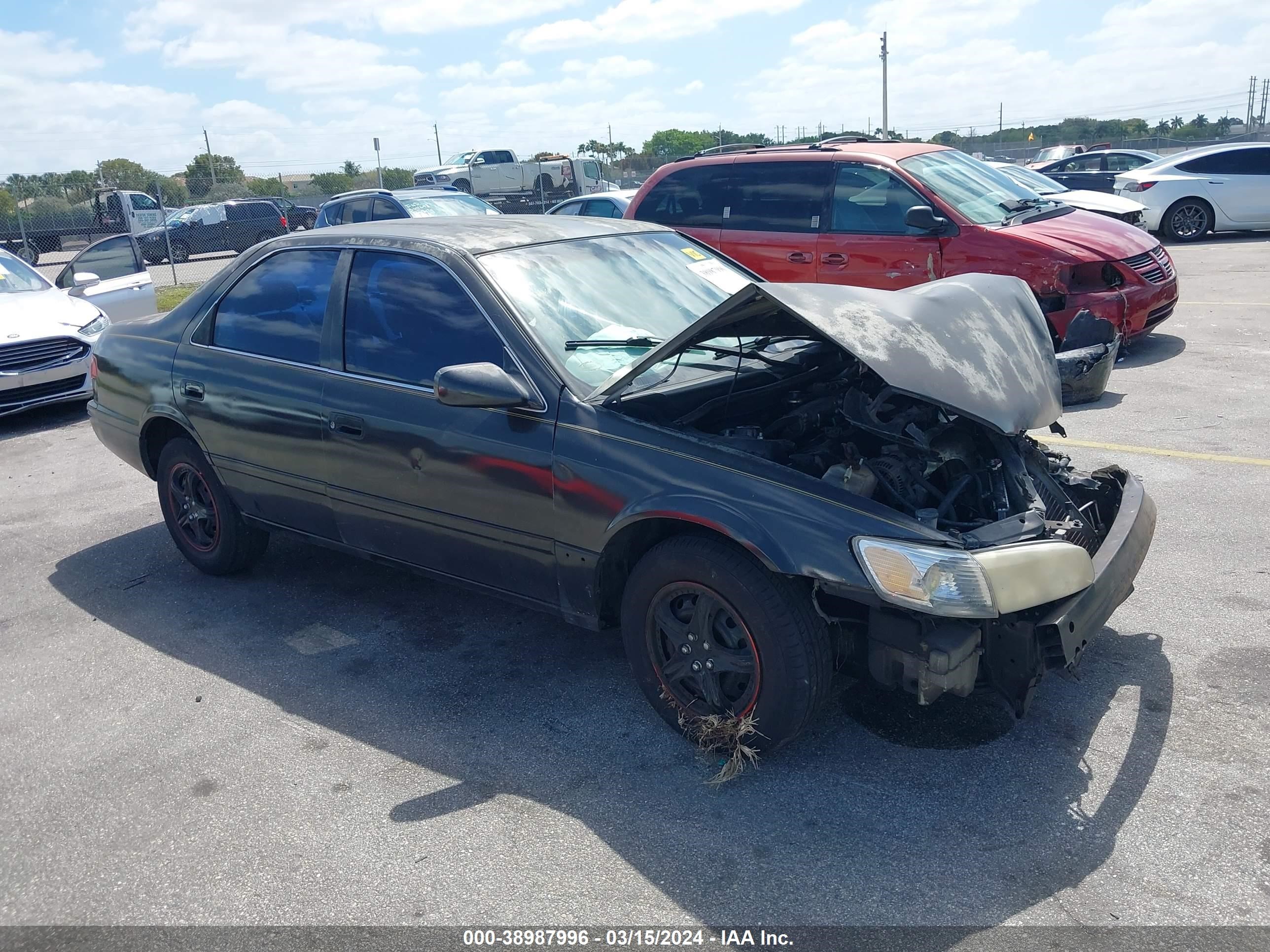 TOYOTA CAMRY 2000 4t1bg22k9yu742170