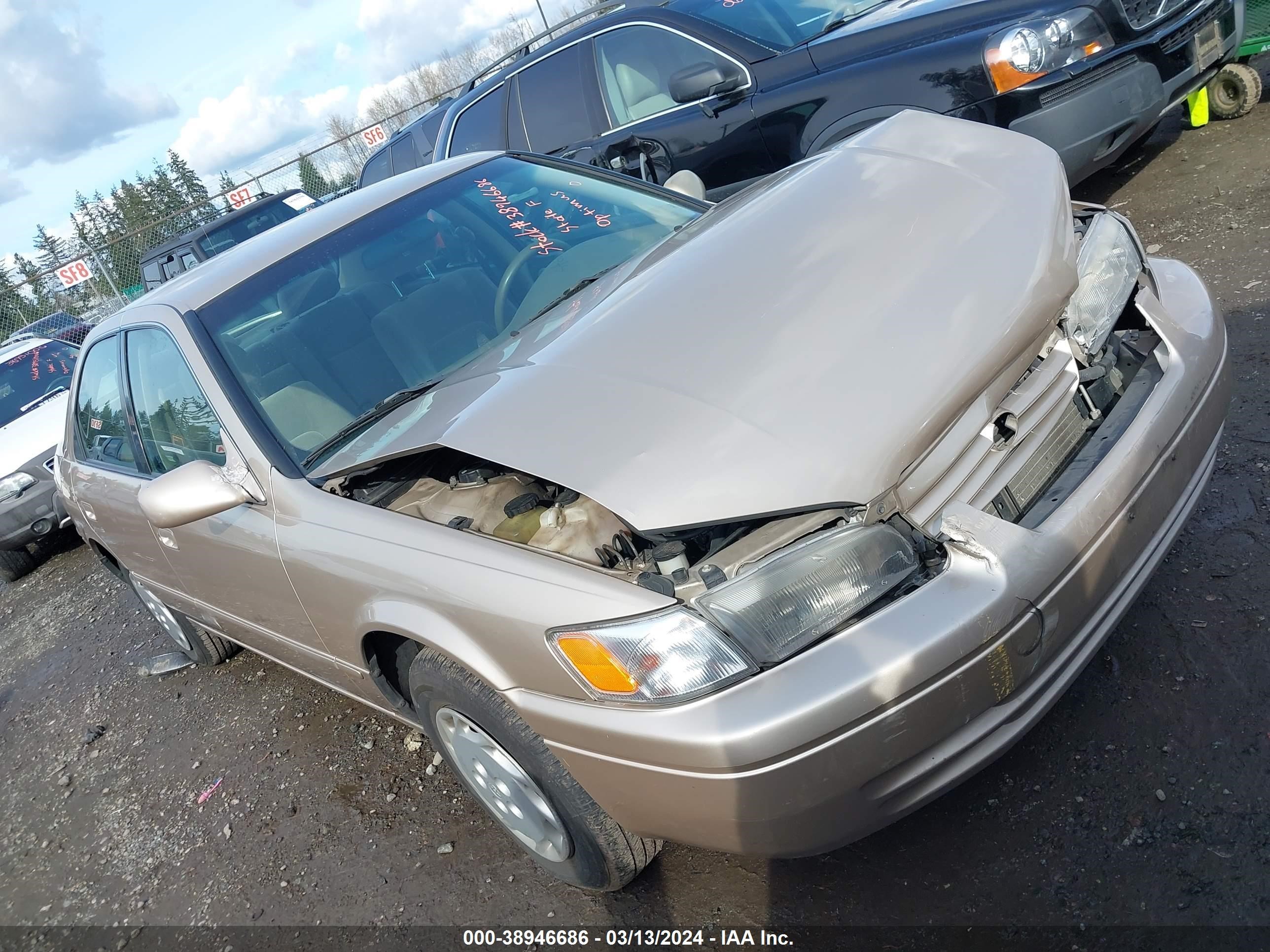 TOYOTA CAMRY 1998 4t1bg22kxwu270221