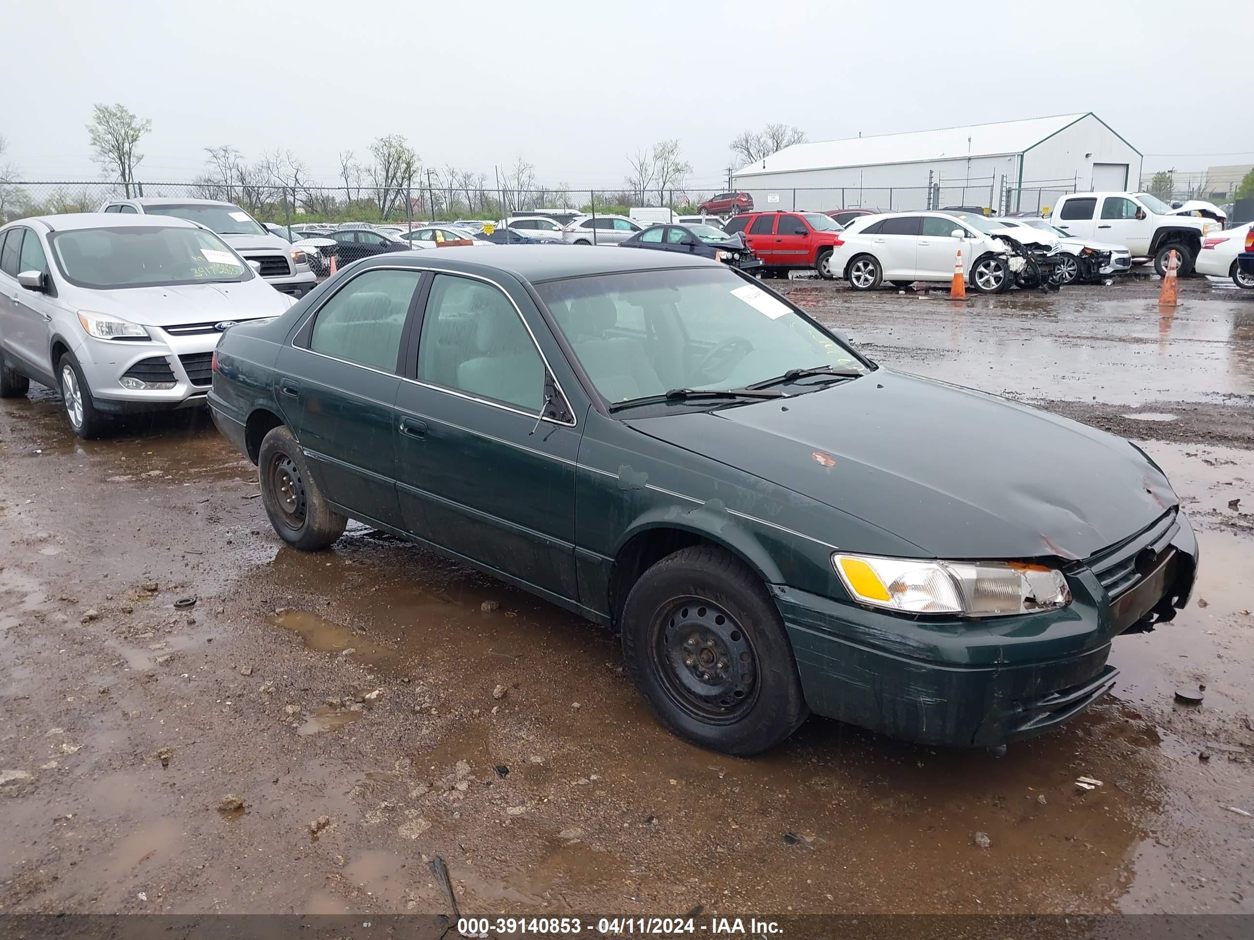 TOYOTA CAMRY 1999 4t1bg22kxxu550853