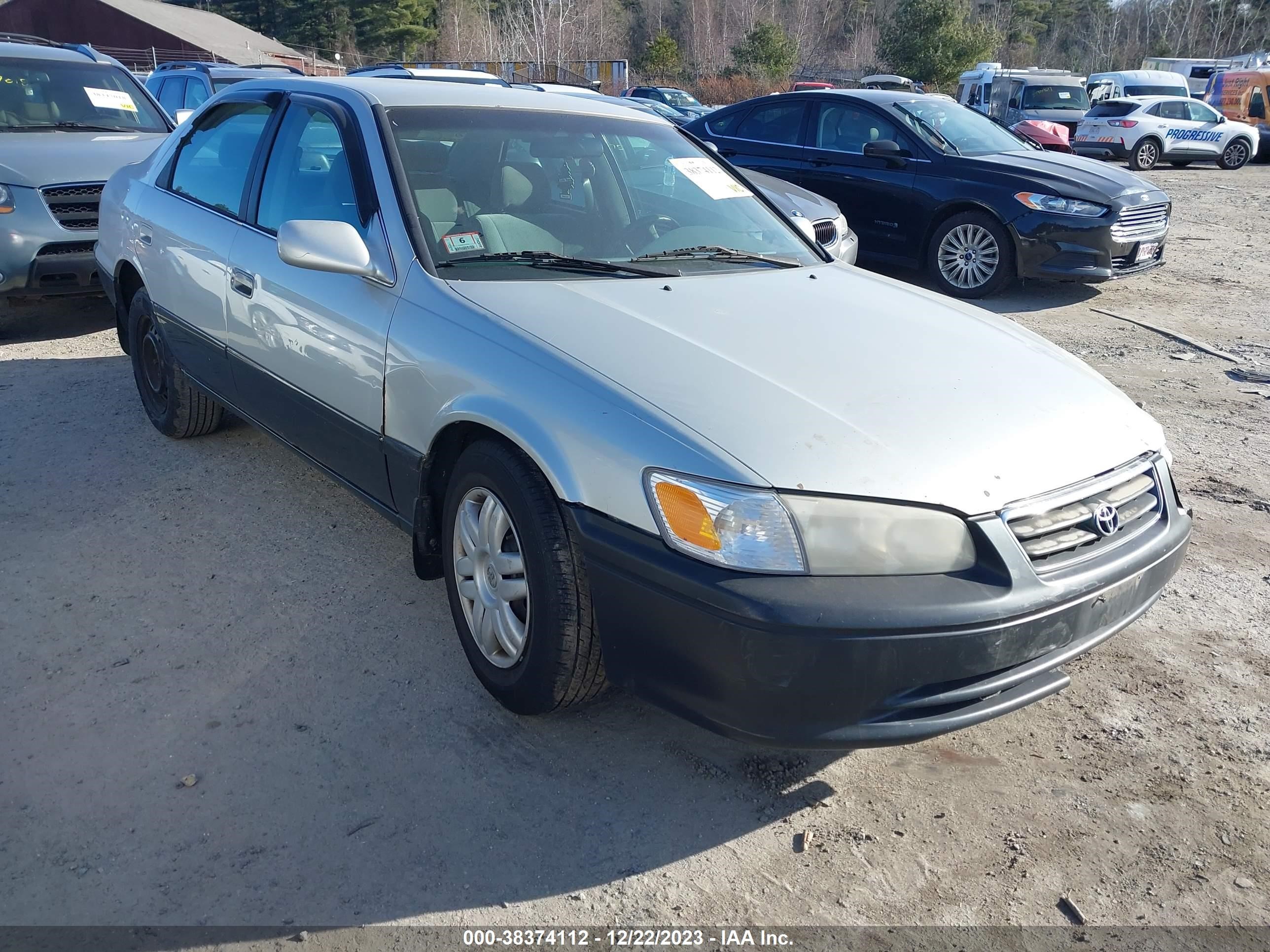 TOYOTA CAMRY 2000 4t1bg22kxyu647956