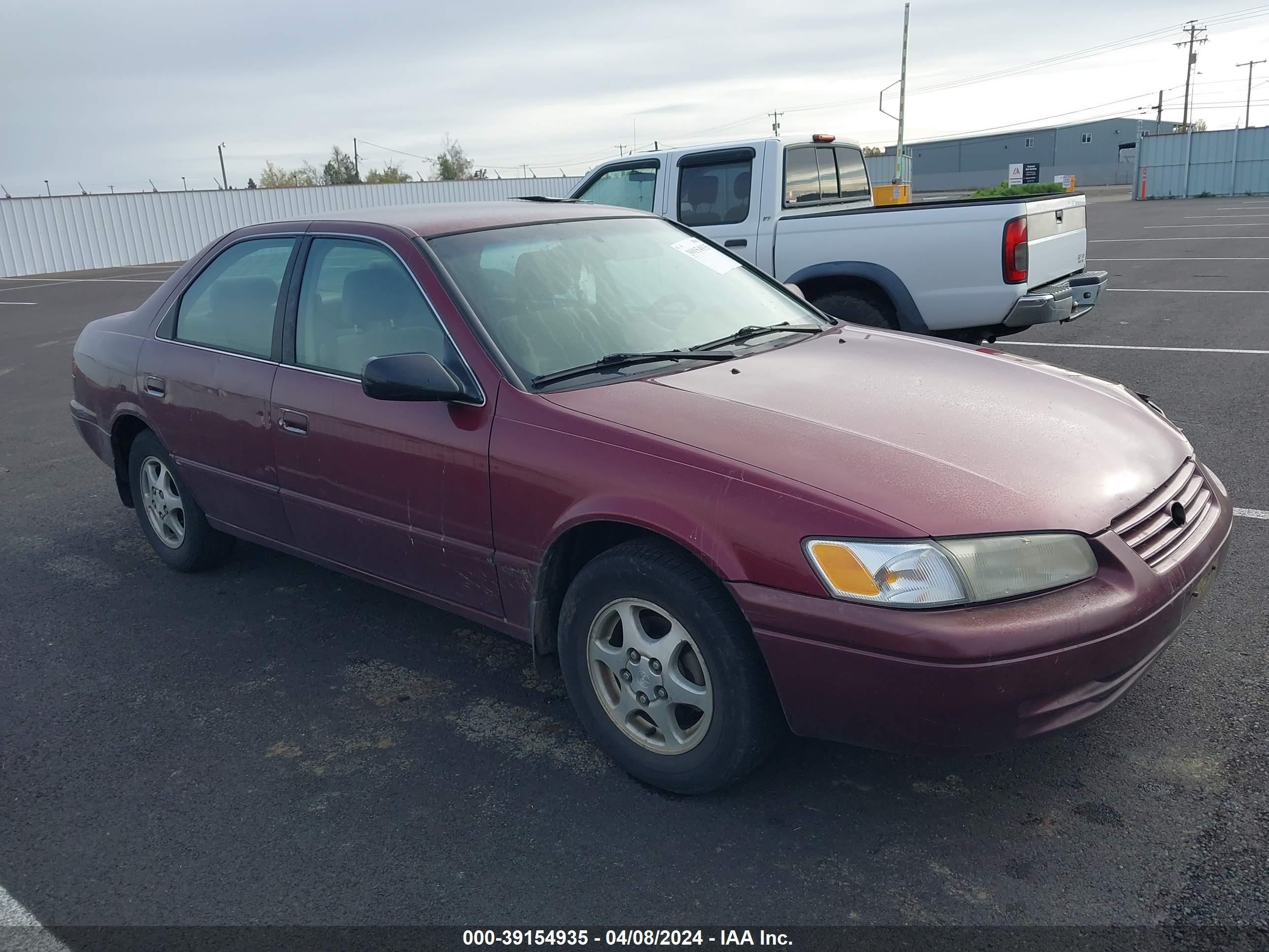 TOYOTA CAMRY 1998 4t1bg28k3wu295968