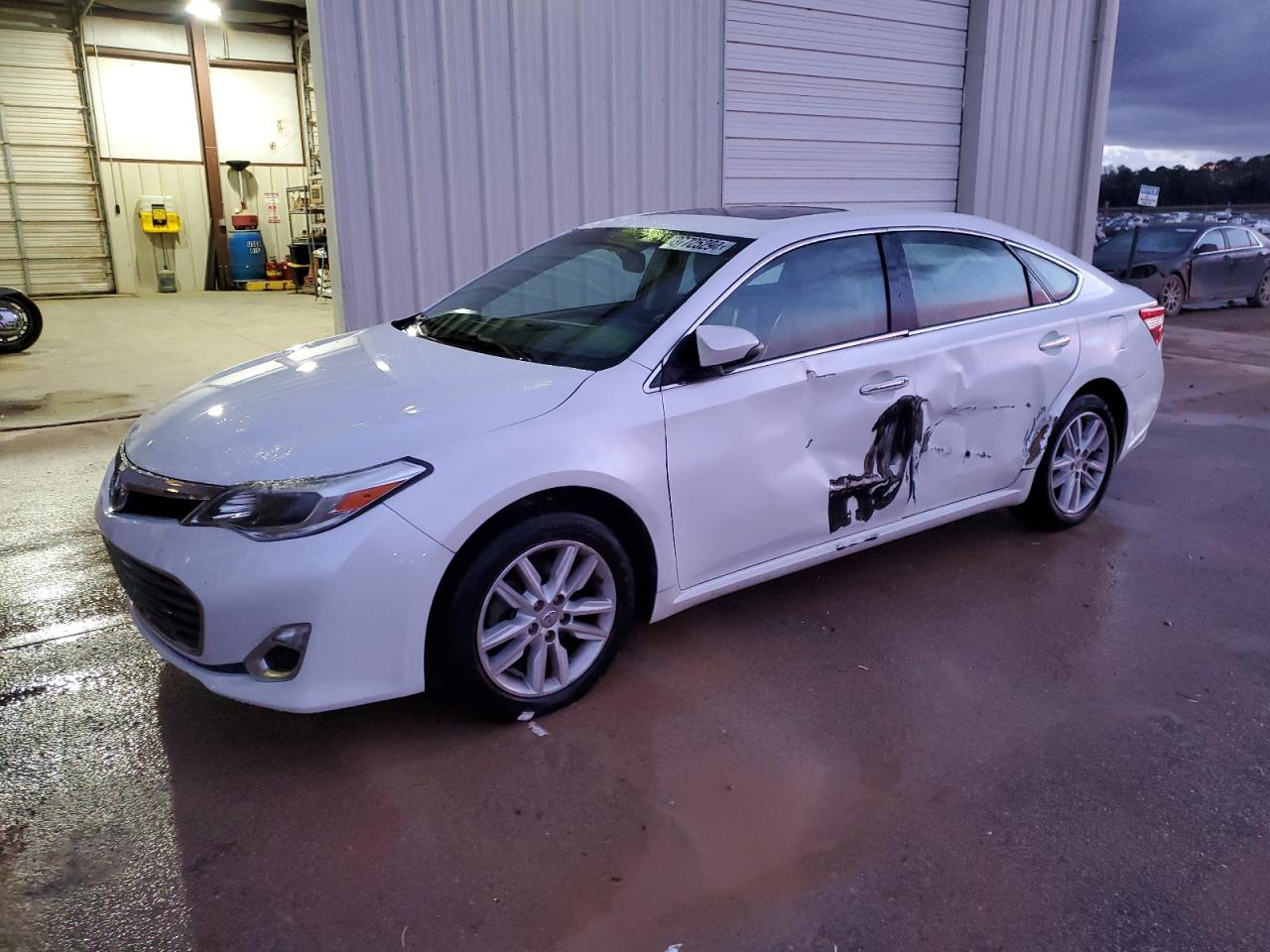 TOYOTA AVALON 2015 4t1bk1eb1fu185028