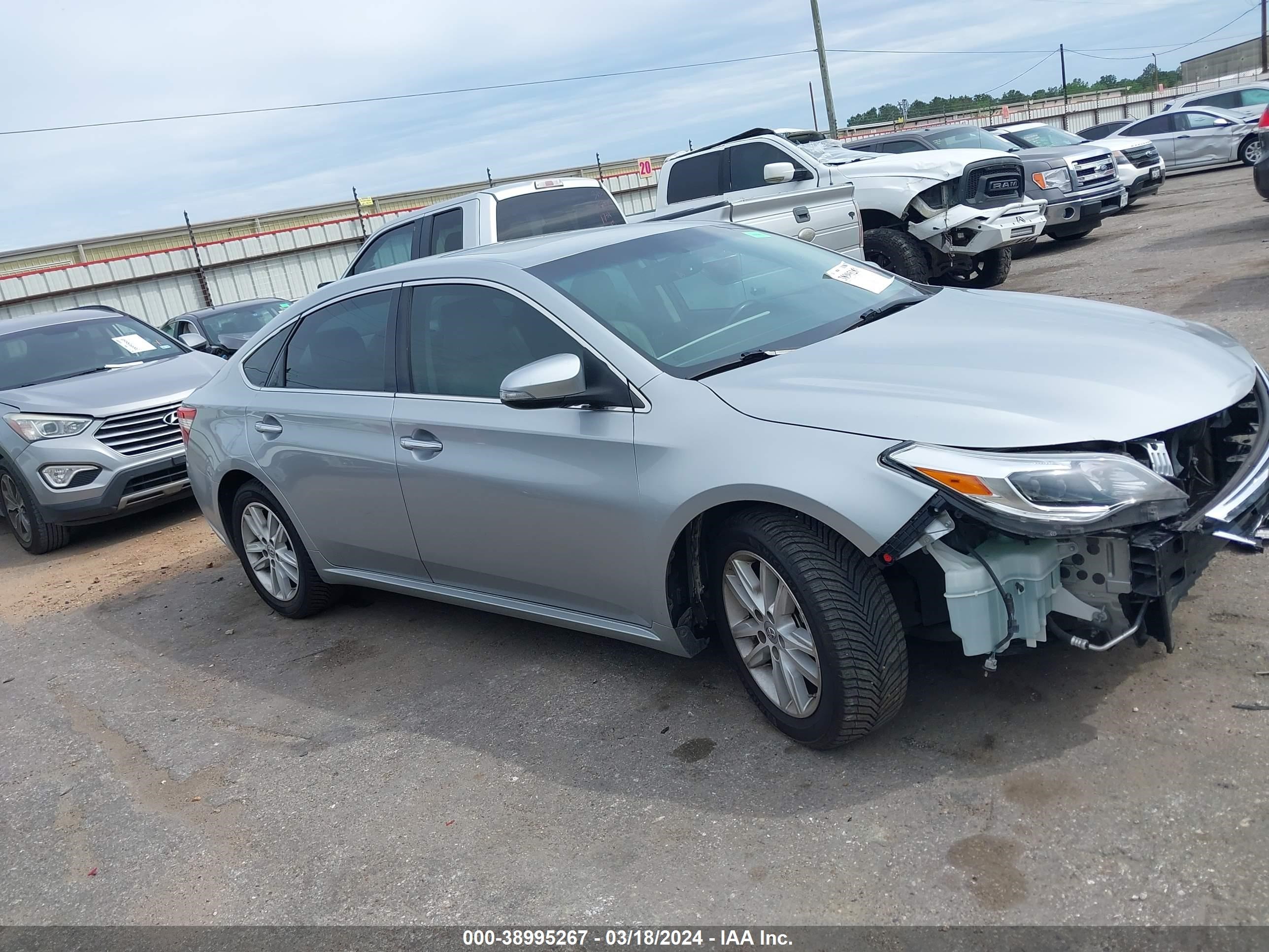 TOYOTA AVALON 2015 4t1bk1eb6fu167656