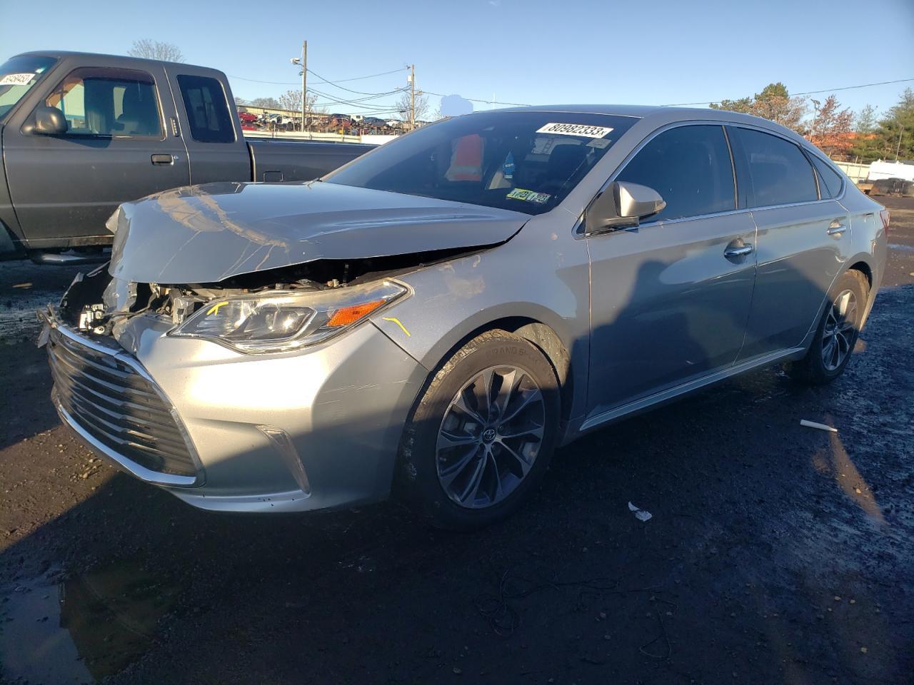 TOYOTA AVALON 2018 4t1bk1eb8ju283837