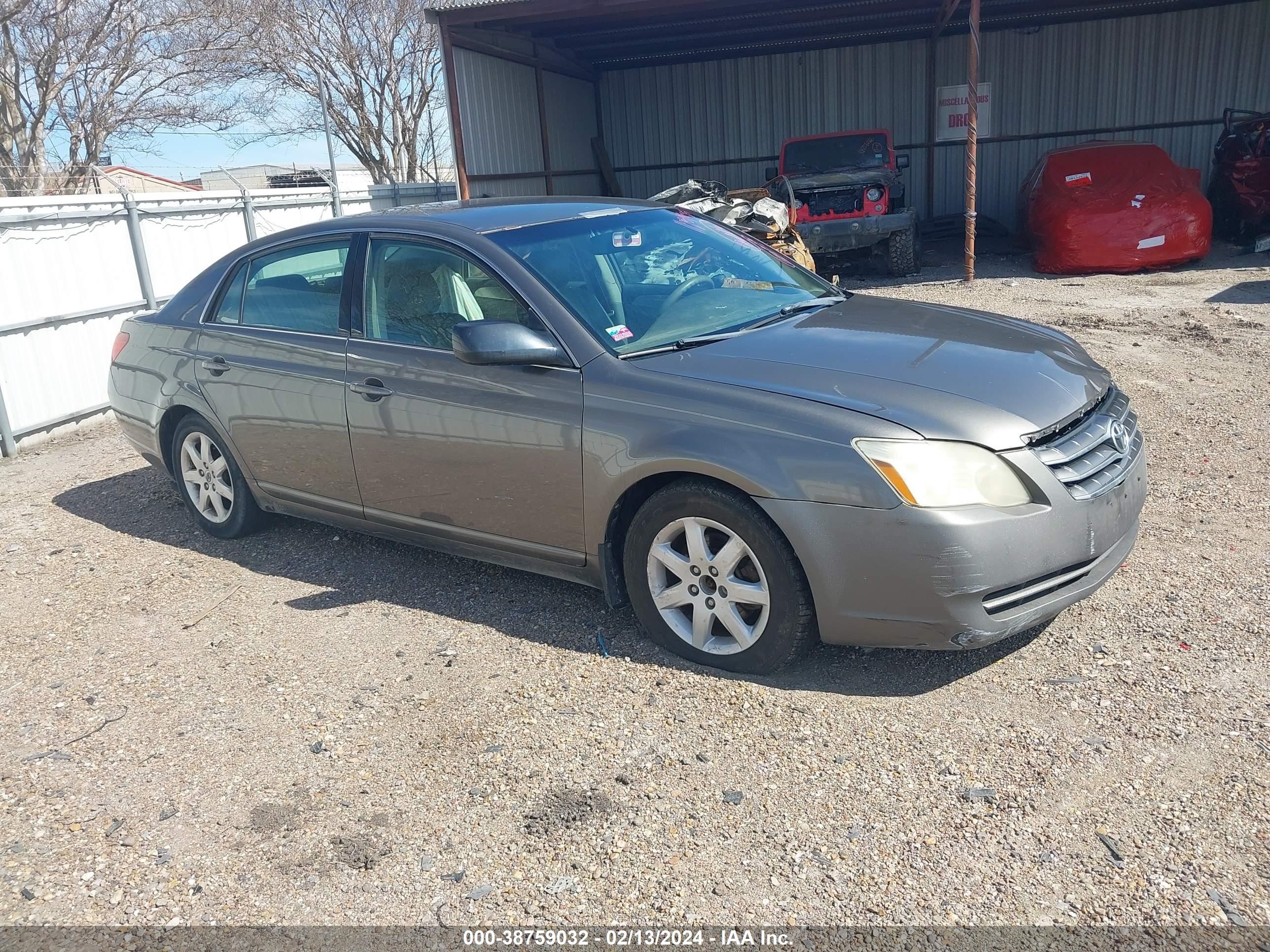 TOYOTA AVALON 2005 4t1bk36b05u006860