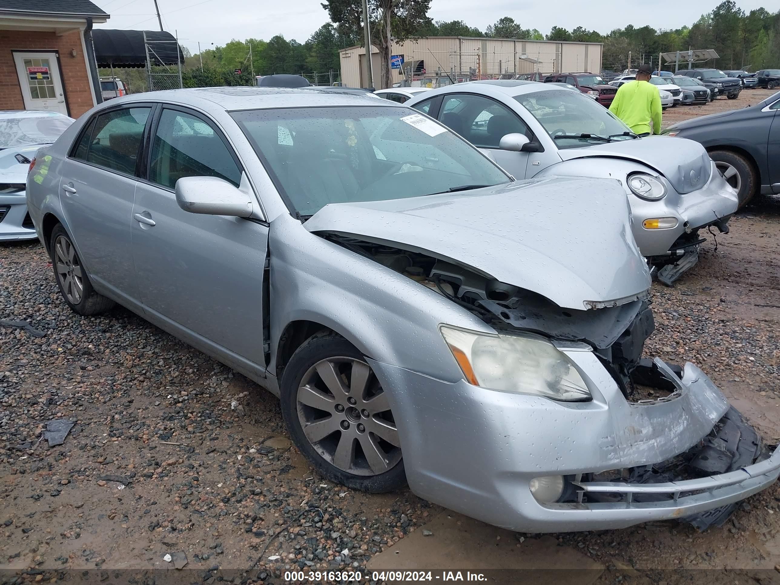 TOYOTA AVALON 2006 4t1bk36b06u111738