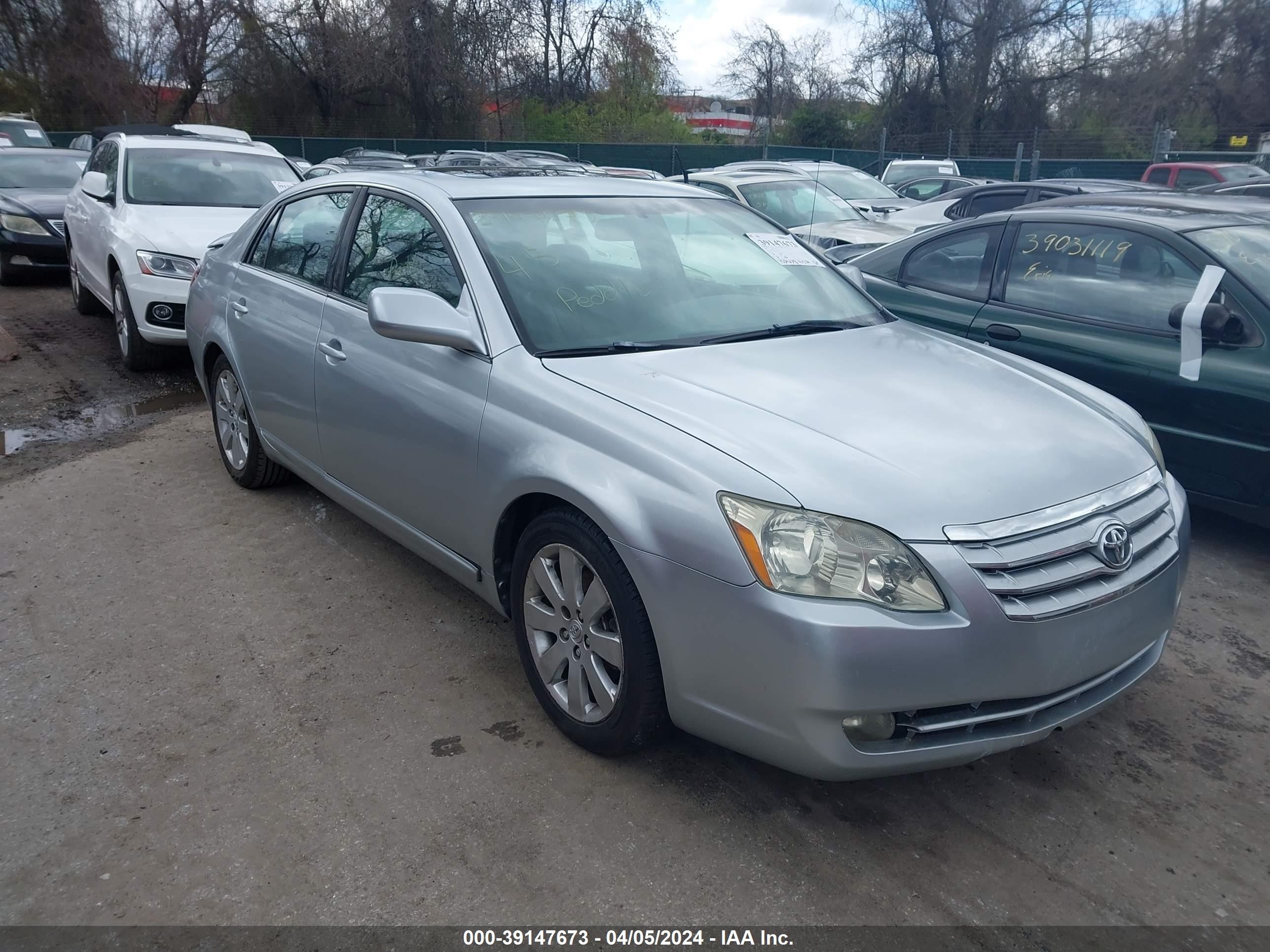 TOYOTA AVALON 2005 4t1bk36b15u052214