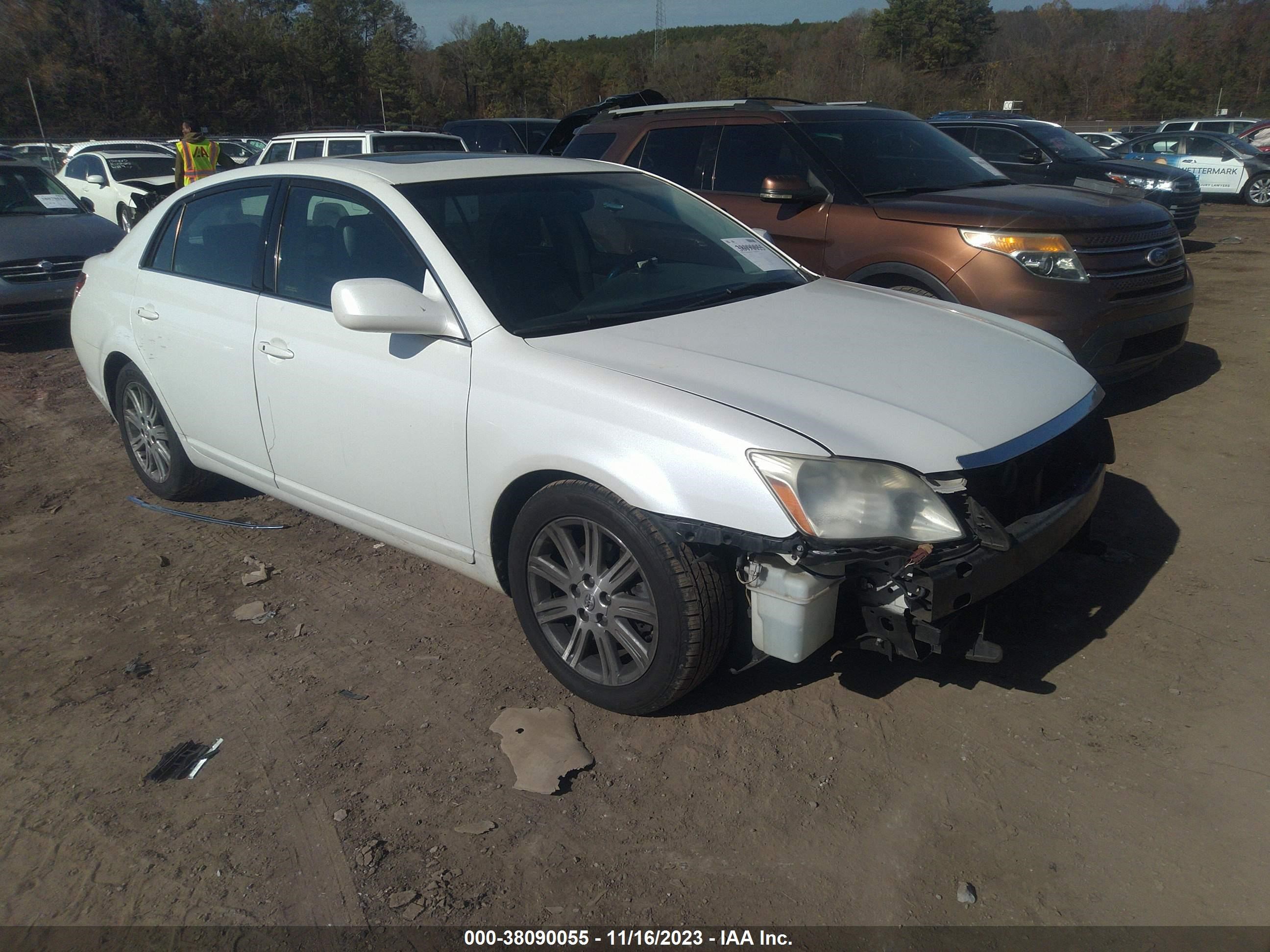 TOYOTA AVALON 2005 4t1bk36b25u002454