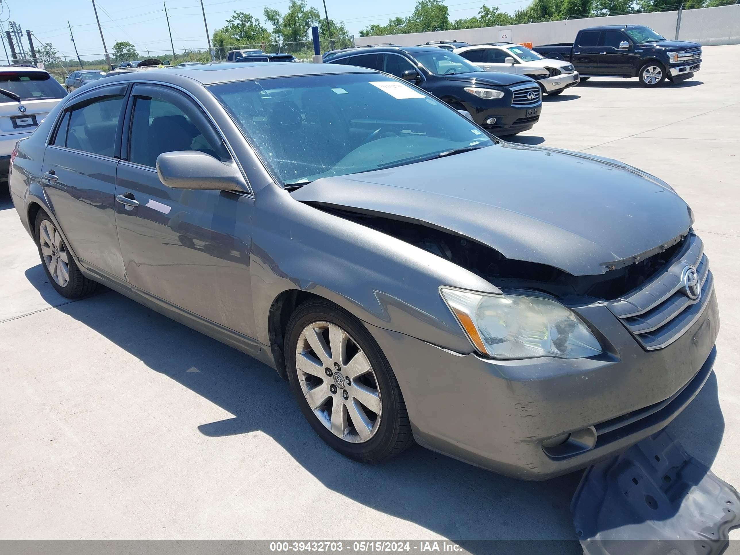 TOYOTA AVALON 2005 4t1bk36b25u055008