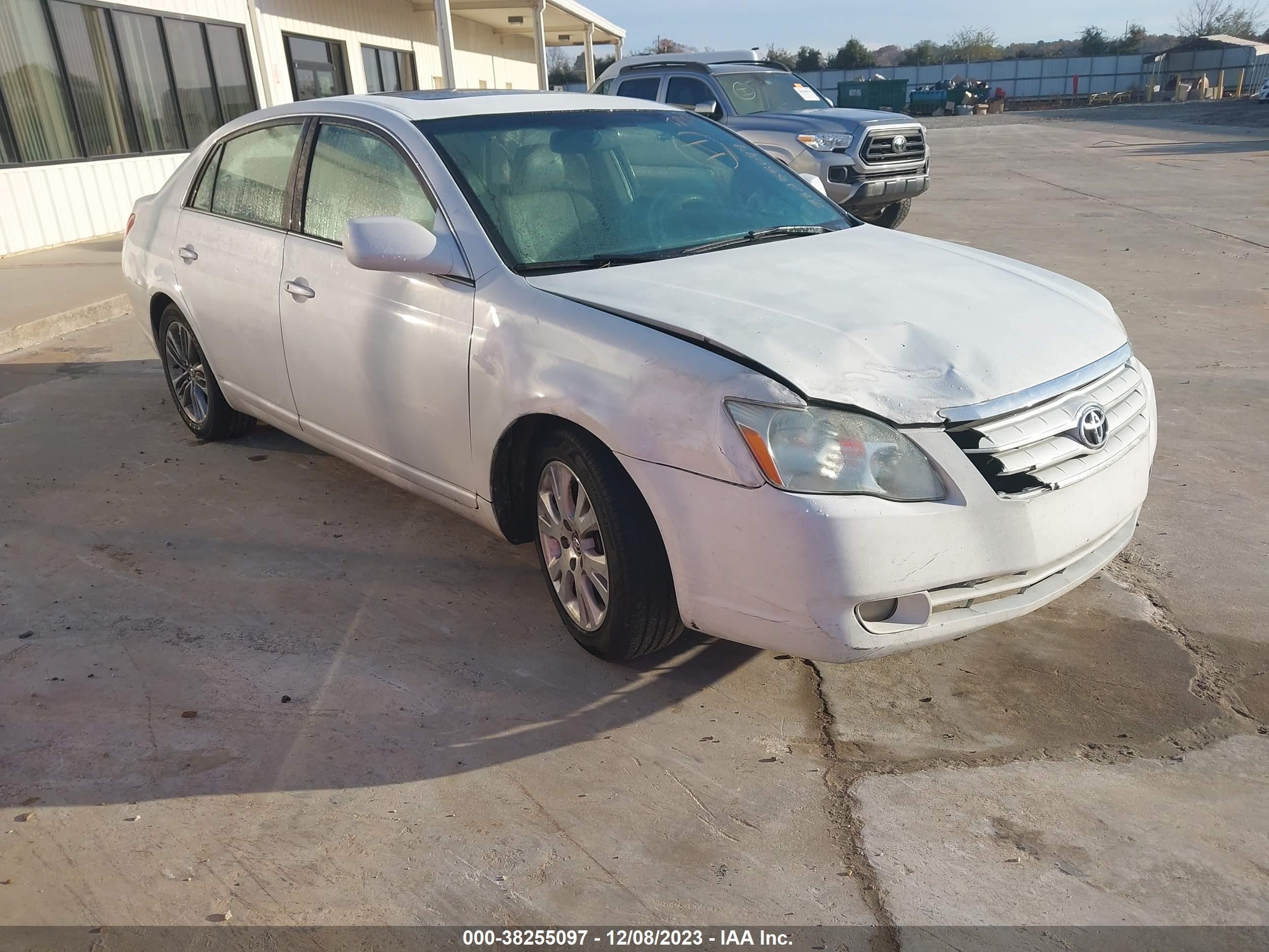 TOYOTA AVALON 2006 4t1bk36b26u130999