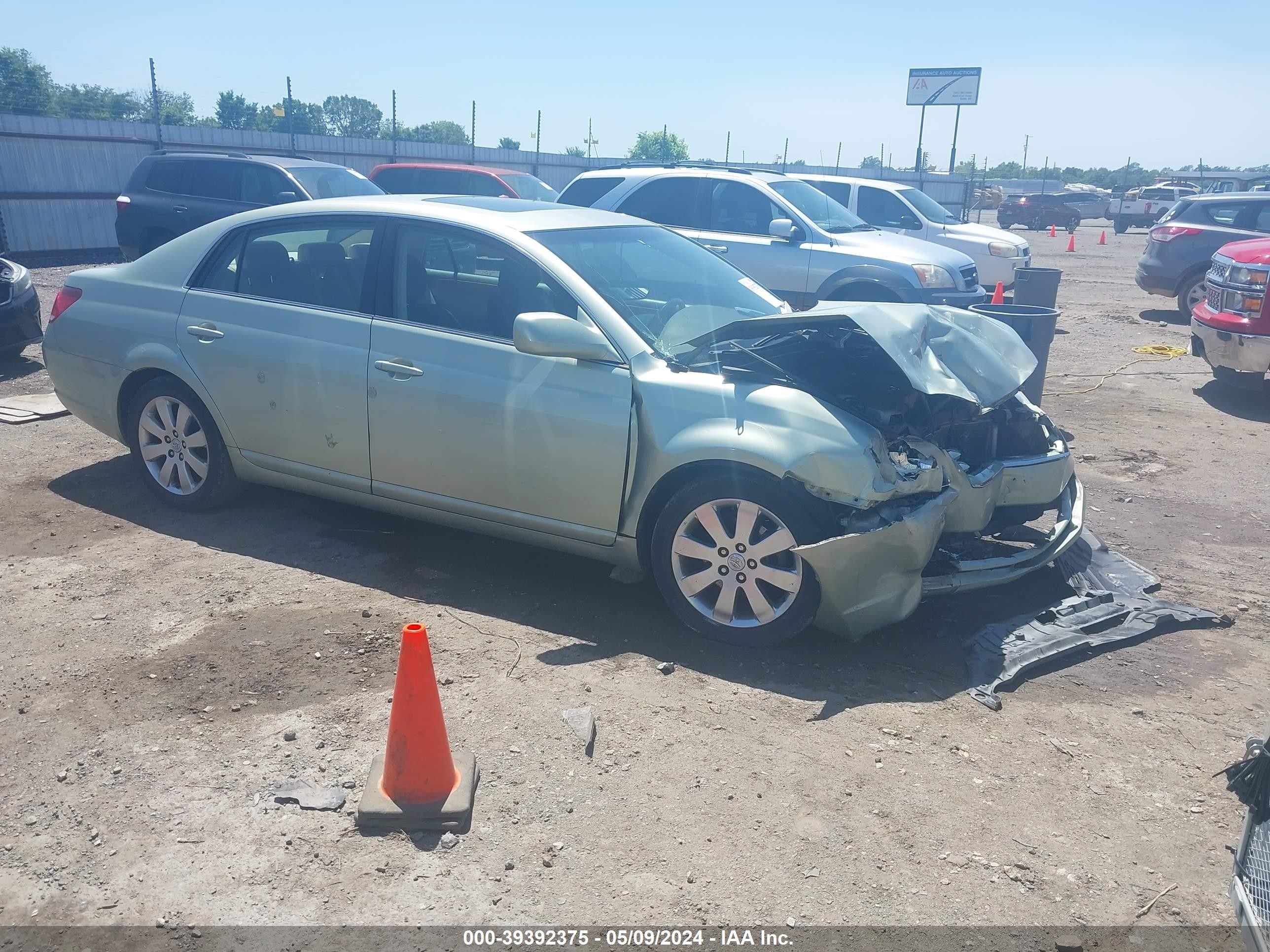 TOYOTA AVALON 2006 4t1bk36b26u138181