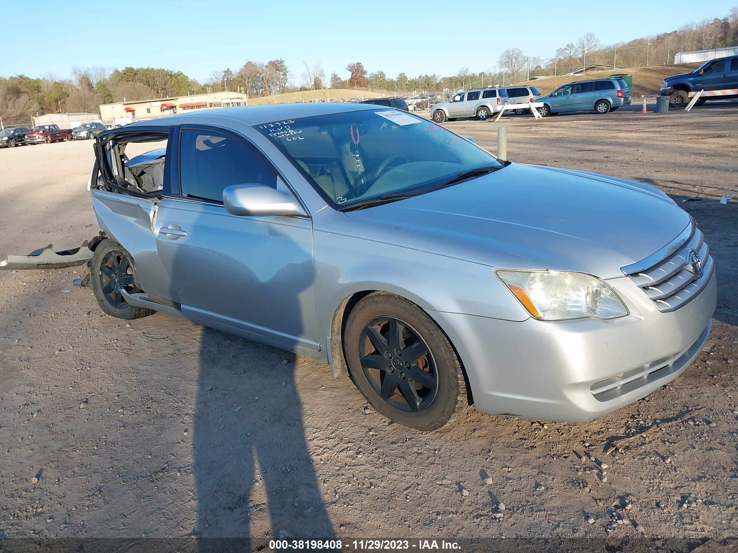 TOYOTA AVALON 2006 4t1bk36b46u156245