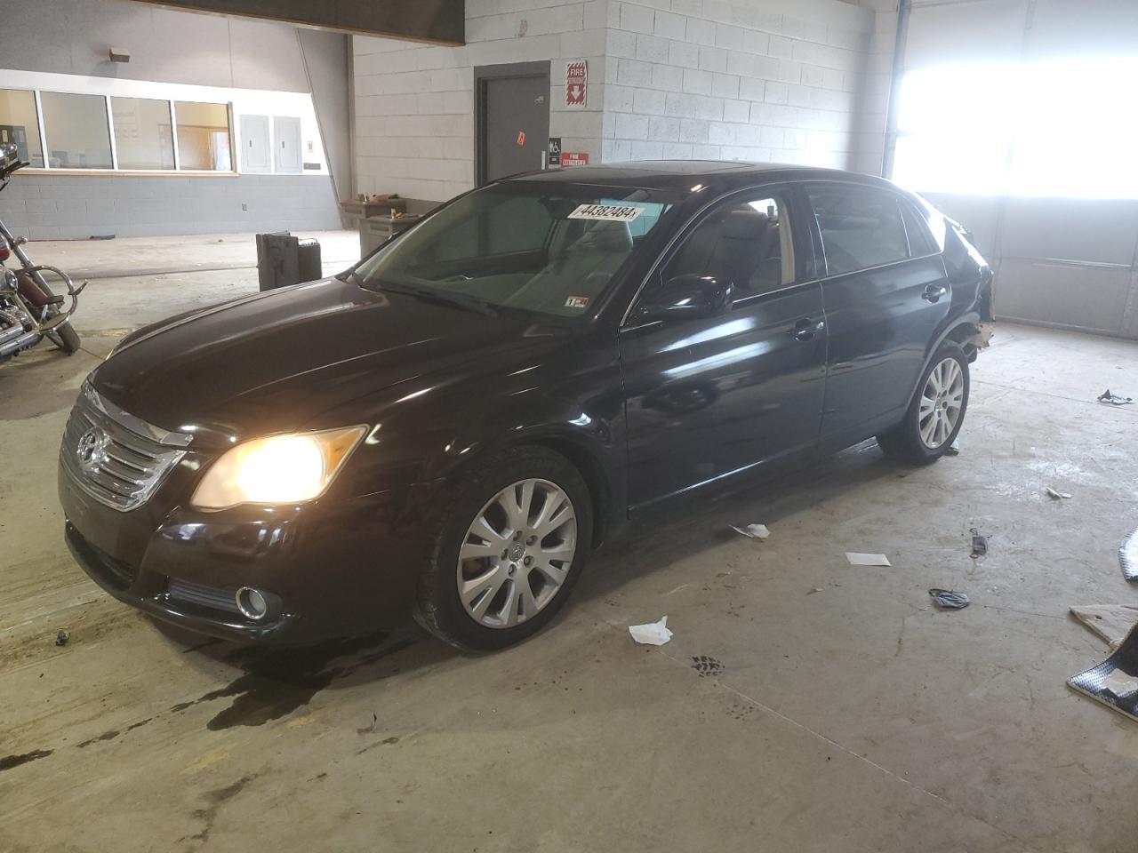 TOYOTA AVALON 2009 4t1bk36b69u347315