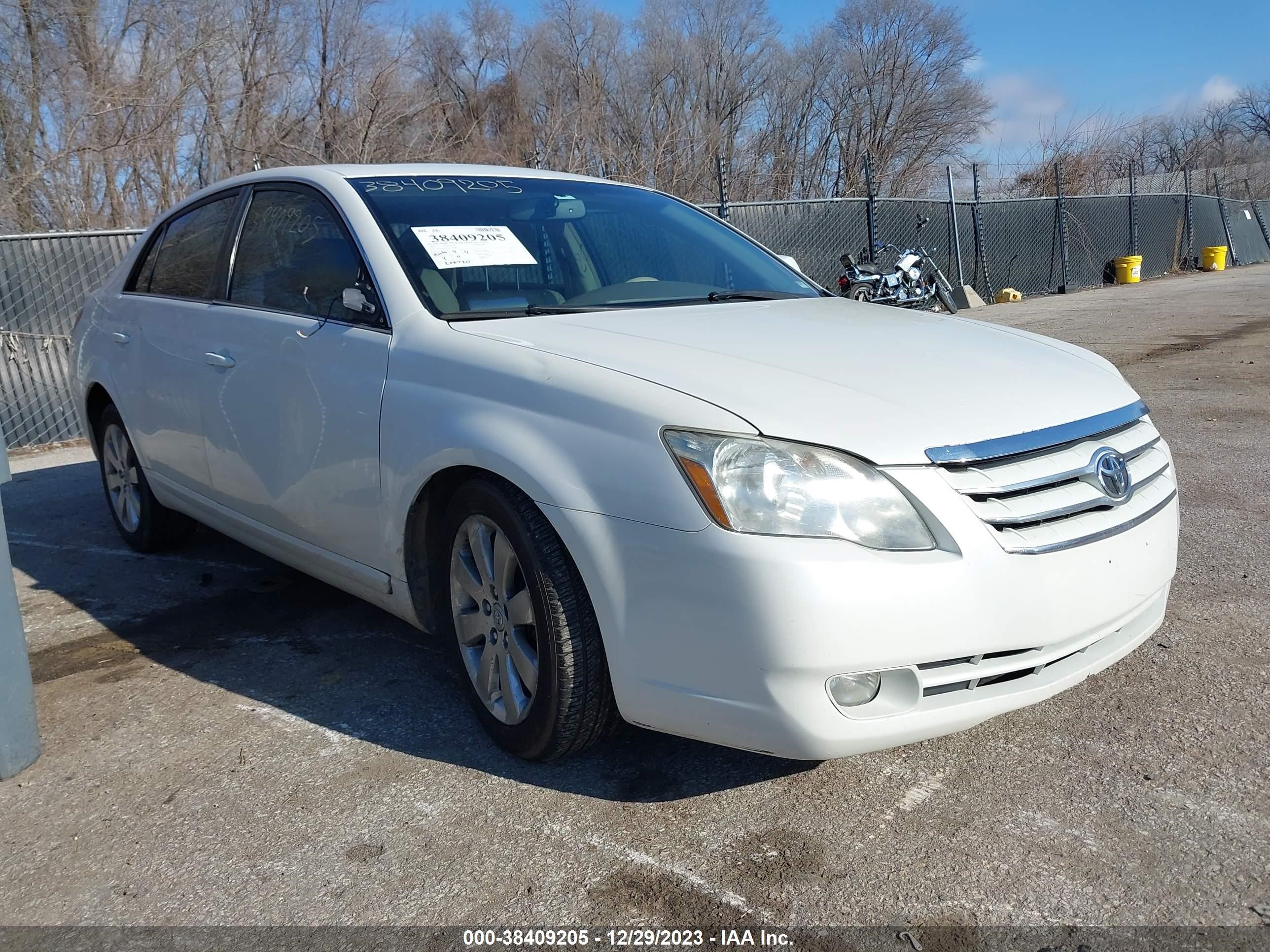 TOYOTA AVALON 2007 4t1bk36b77u214981