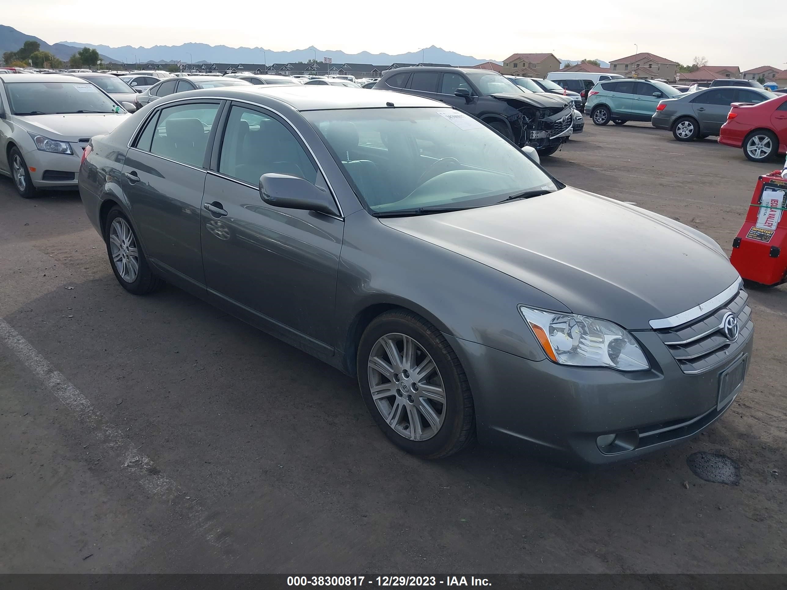 TOYOTA AVALON 2006 4t1bk36b86u107453