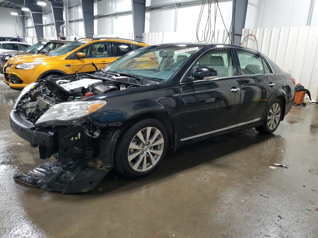 TOYOTA AVALON 2011 4t1bk3db0bu421630