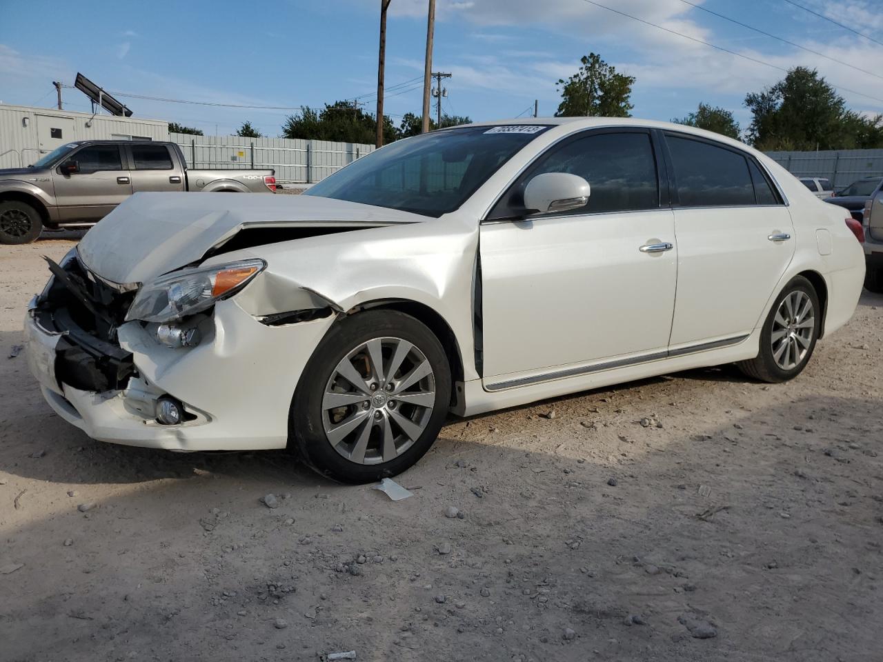 TOYOTA AVALON 2011 4t1bk3db2bu371068