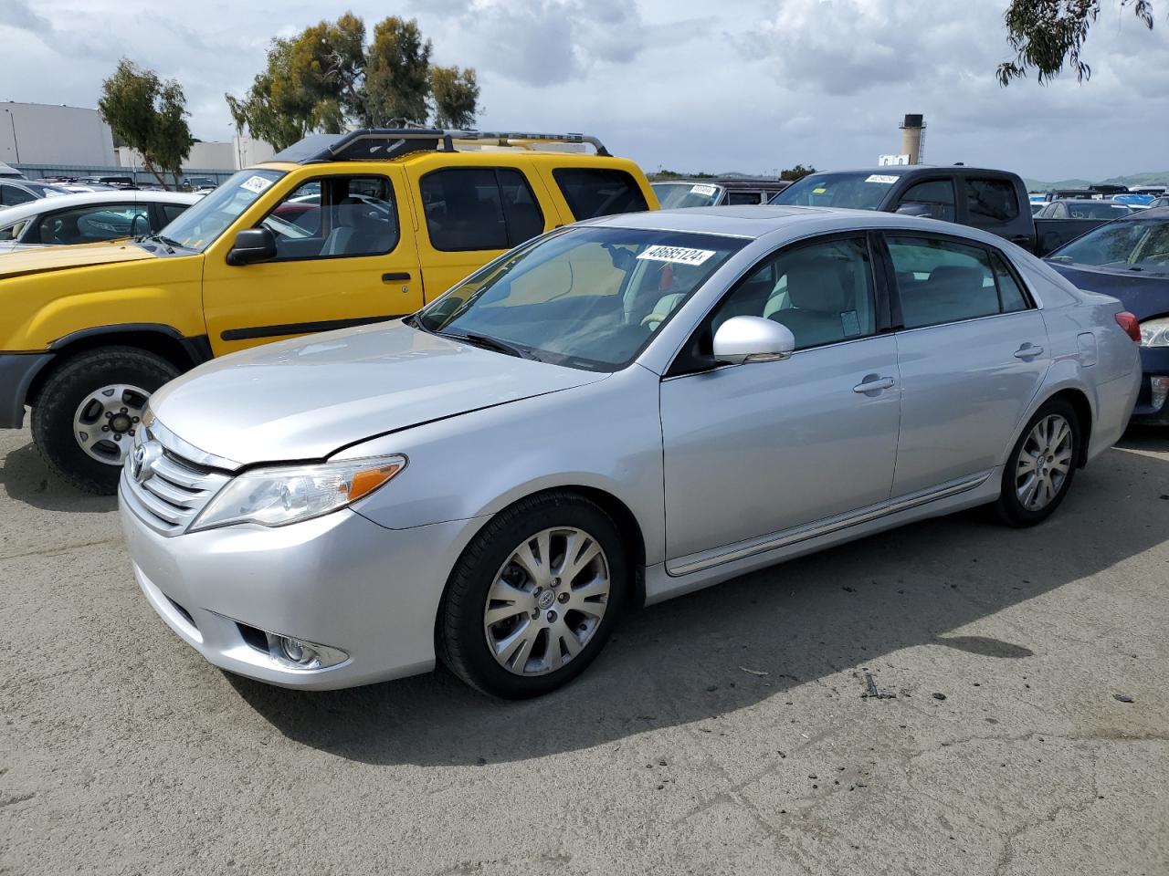 TOYOTA AVALON 2011 4t1bk3db2bu377128