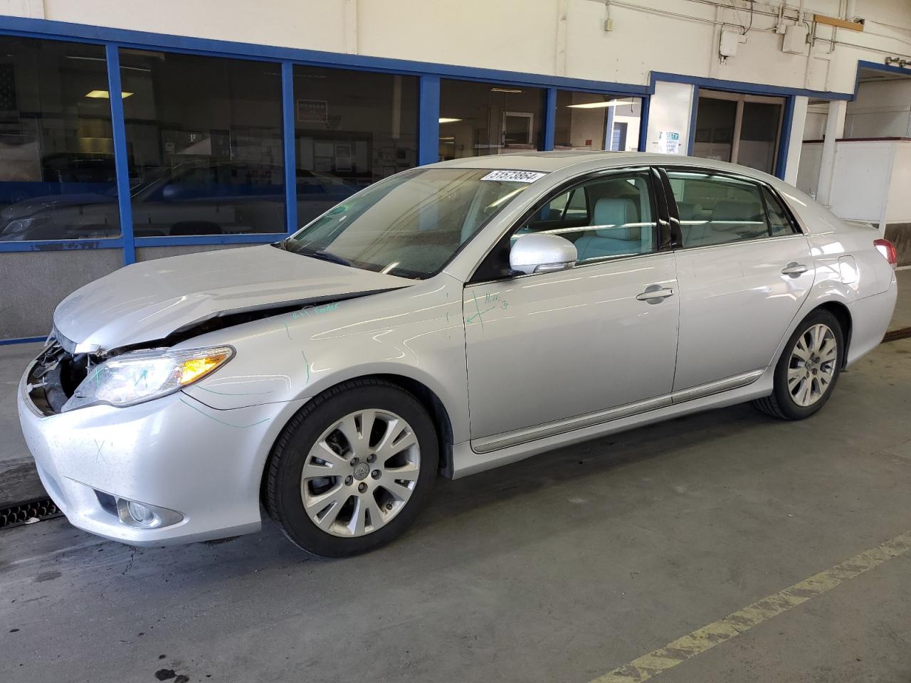 TOYOTA AVALON 2011 4t1bk3db3bu417328