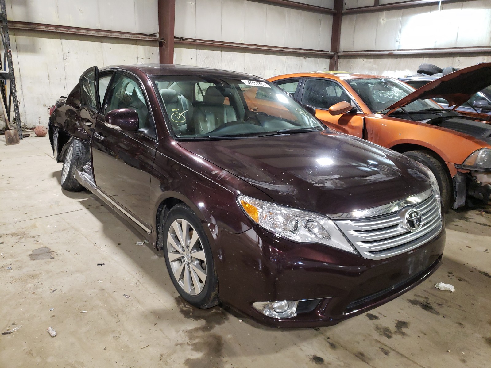 TOYOTA AVALON BAS 2011 4t1bk3db6bu388052