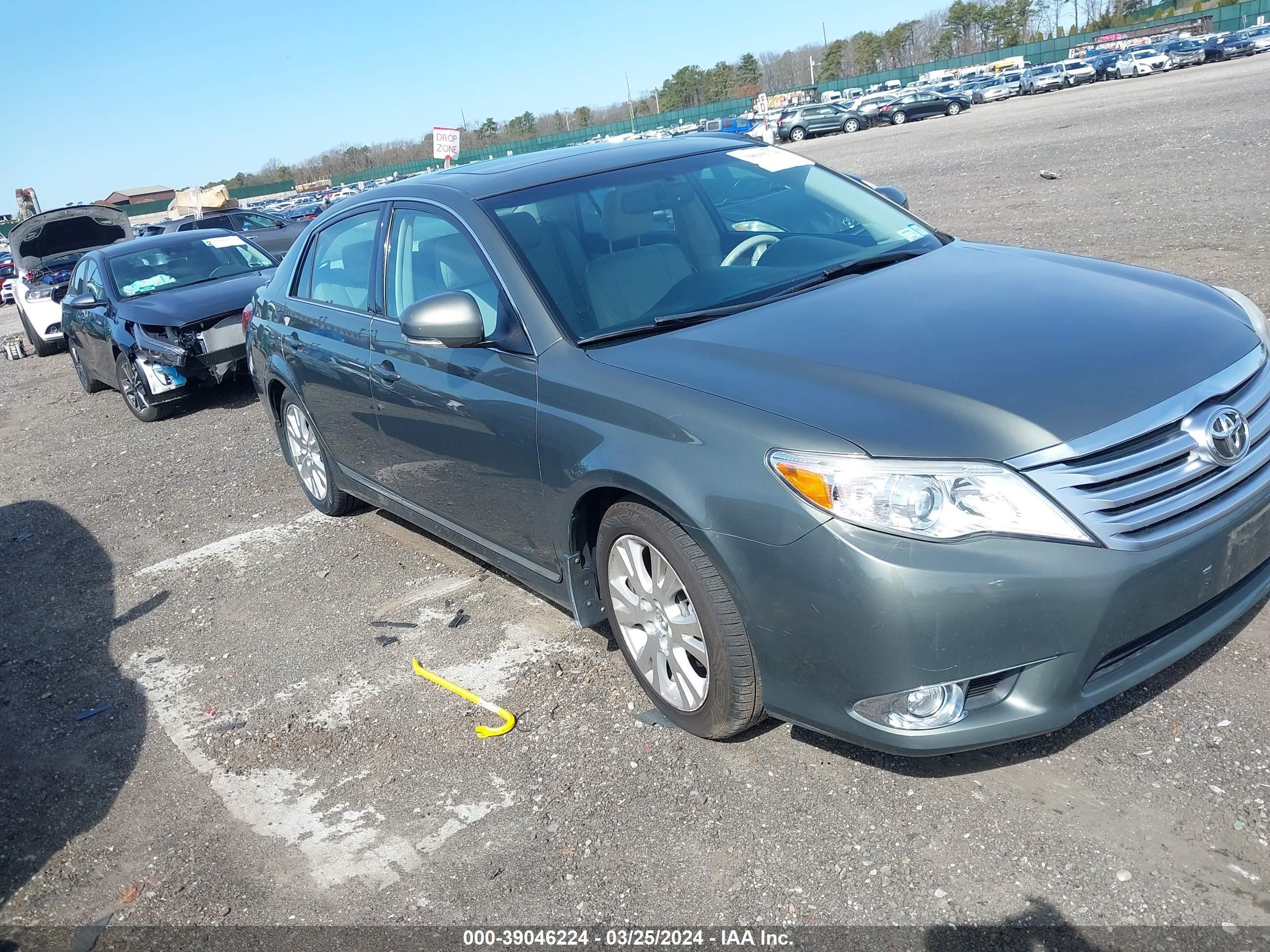 TOYOTA AVALON 2011 4t1bk3dbxbu434935