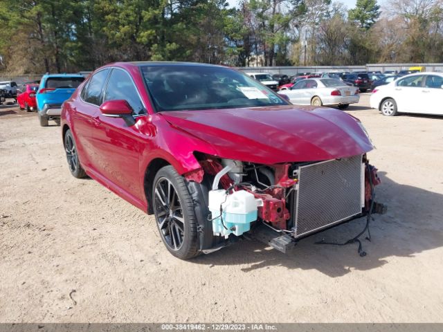 TOYOTA CAMRY 2018 4t1bz1hk0ju503897