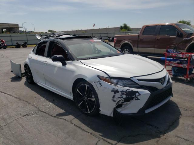 TOYOTA CAMRY XSE 2018 4t1bz1hk1ju015431