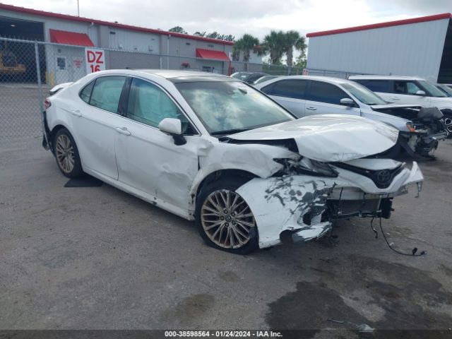 TOYOTA CAMRY 2018 4t1bz1hk2ju503447