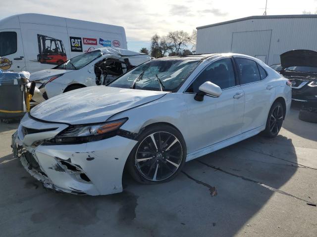 TOYOTA CAMRY 2018 4t1bz1hk4ju016945