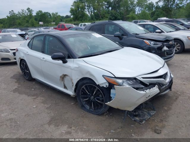 TOYOTA CAMRY 2018 4t1bz1hk7ju008175