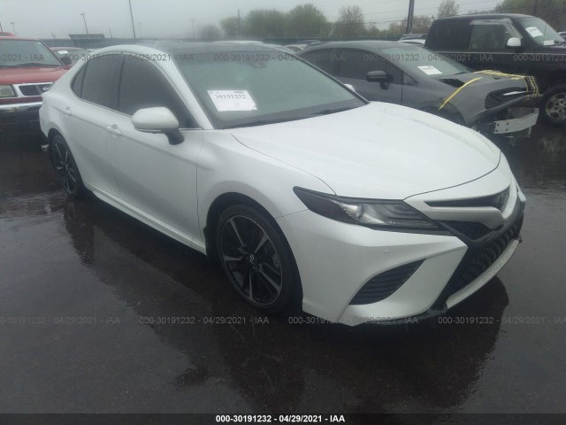 TOYOTA CAMRY 2018 4t1bz1hk8ju017158