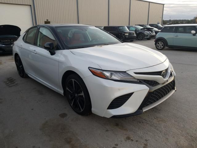 TOYOTA CAMRY XSE 2019 4t1bz1hk8ku024130